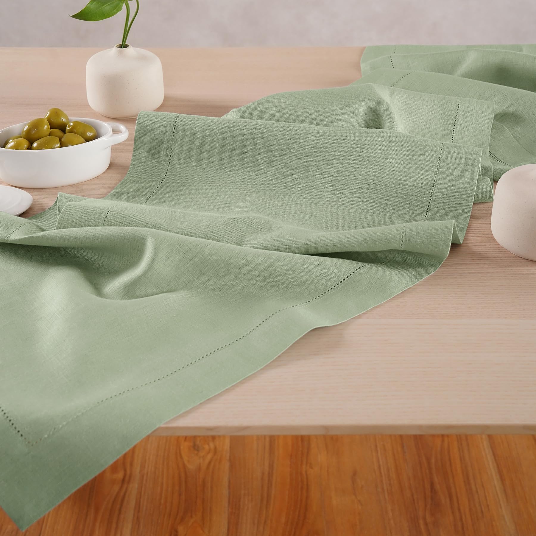 Home Ekaa Elara - Camino de mesa de lino verde salvia, 35,5 x 228 cm de largo, 100 % lino europeo puro, para primavera, Pascua, verano, día de la madre, lavable a máquina, dobladillo Hemstitch