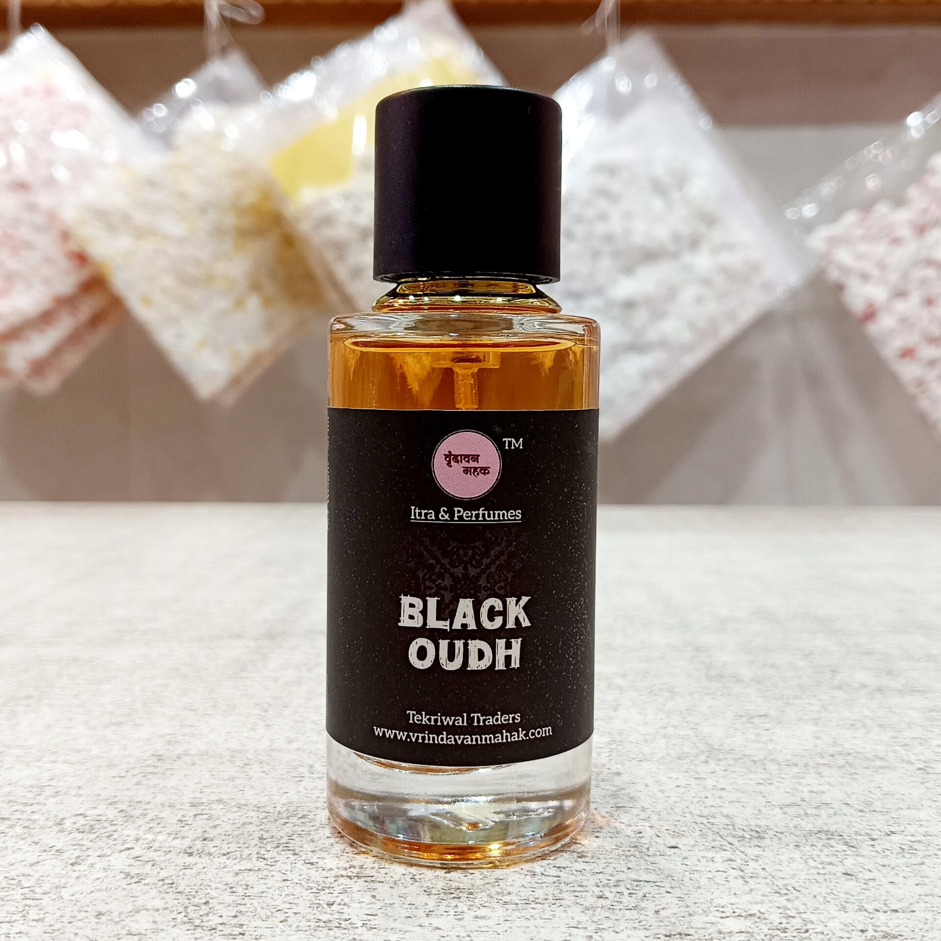 Black Oudh Perfume by Vrindavan Mahak | Soft-Hard Perfume with Florals, Pink Lily, Rose, Musk & Deep Agarwood Base | Long-Lasting Fragrance | 50 ml-image-23