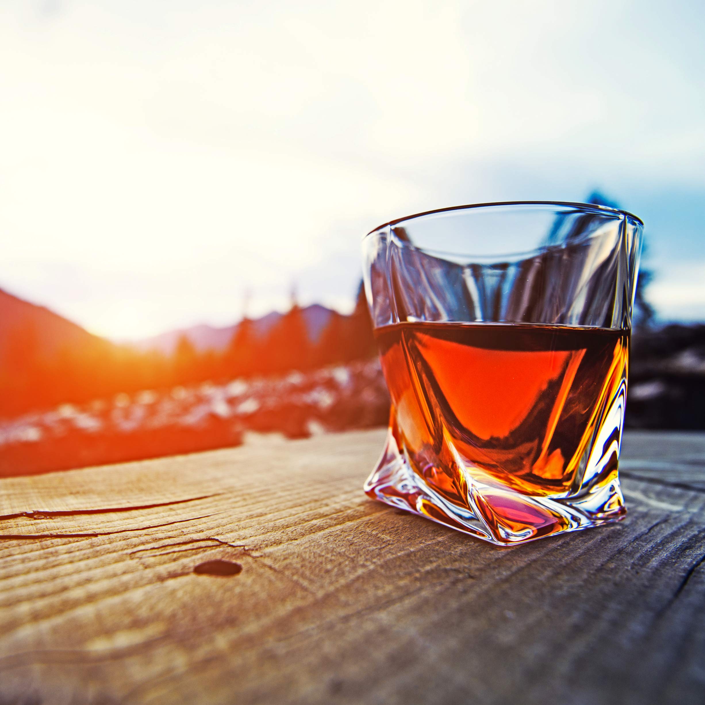 Venero Crystal Whiskey Glasses Set of 4 Scotch Glasses, Tumblers for