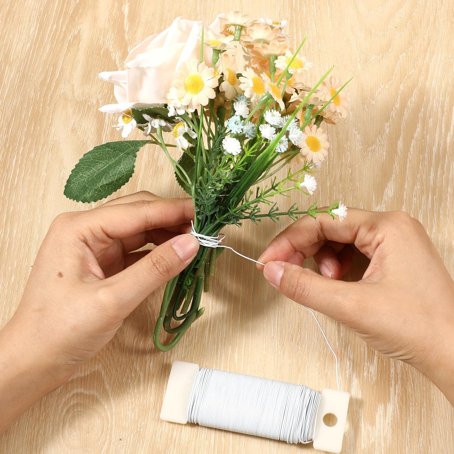 White Floral Wire for Crafts 22 Gauge Floral Wire, Crochet Wires for Crafts Iron for Wreath Bouquet Packaging Decoration, Handicraft Making (38 Yards)