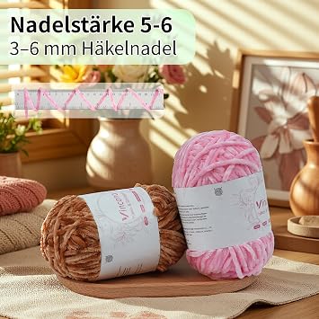 Vincona Chenille Yarn 4 x 100g Super Soft Chunky Yarn for Knitting and Crochet Yarn Clothes, Handbag, Shoes Hats Sweaters Blankets Scarves,DIY- Ideal for Beginners Adults White