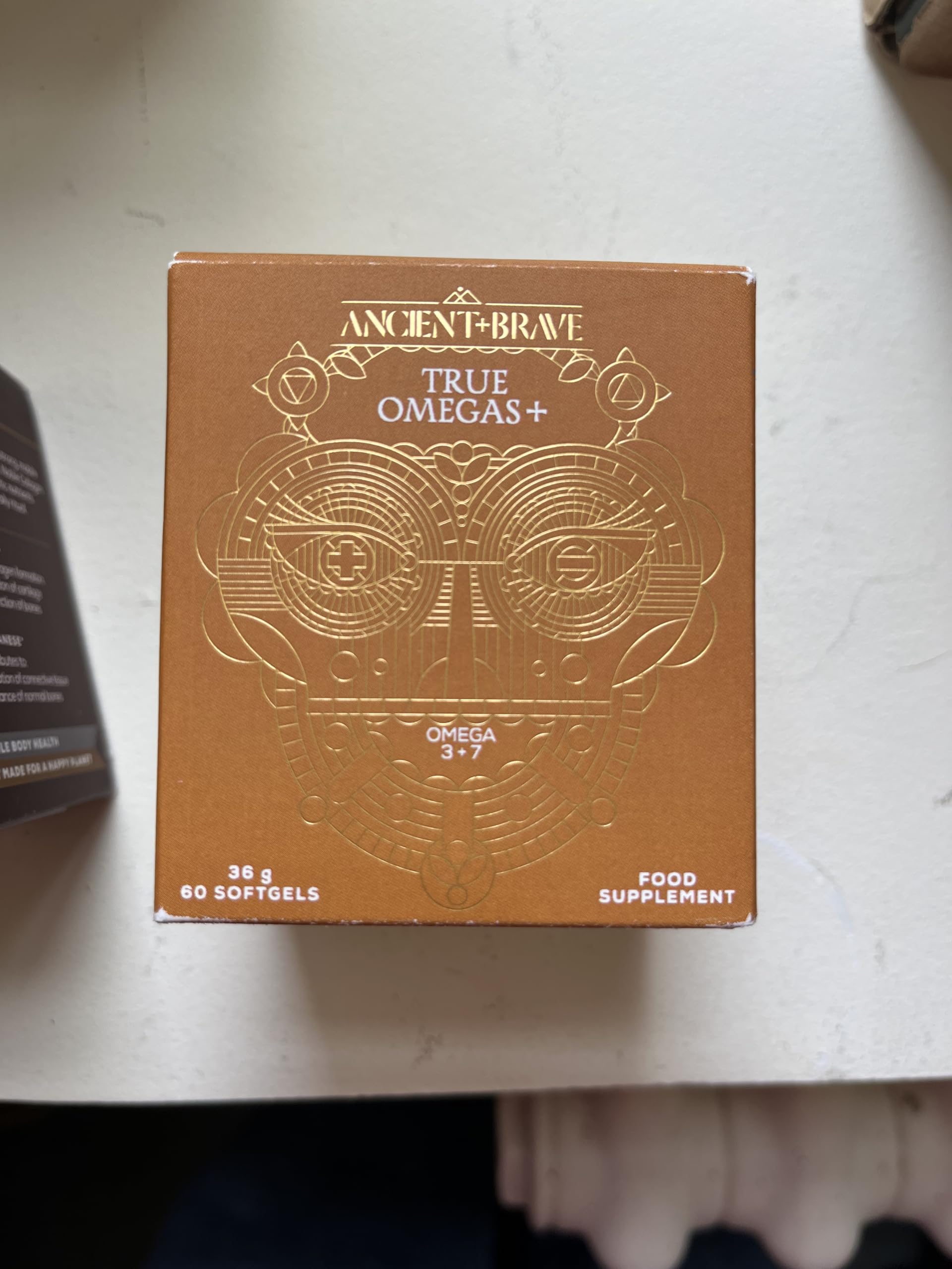Ancient + Brave True Omegas+ 60 Capsule di Omega 3 e Omega 7 Vegane - Integratore alimentare con acidi grassi essenziali di origine vegetale per pelle, cuore e occhi.