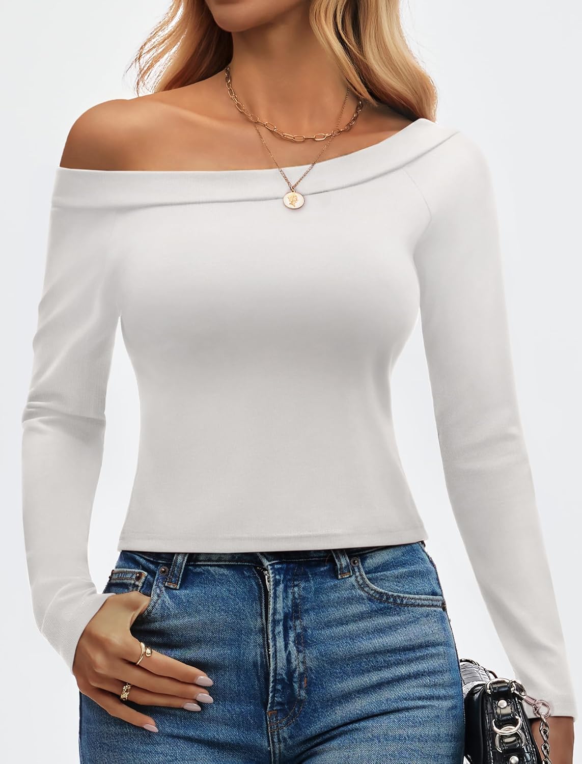 Womens Off Shoulder Tops Long Sleeve Crop Top Trendy Y2K Shirts Cute Going Out Outfits Casual Blouse - Image 3