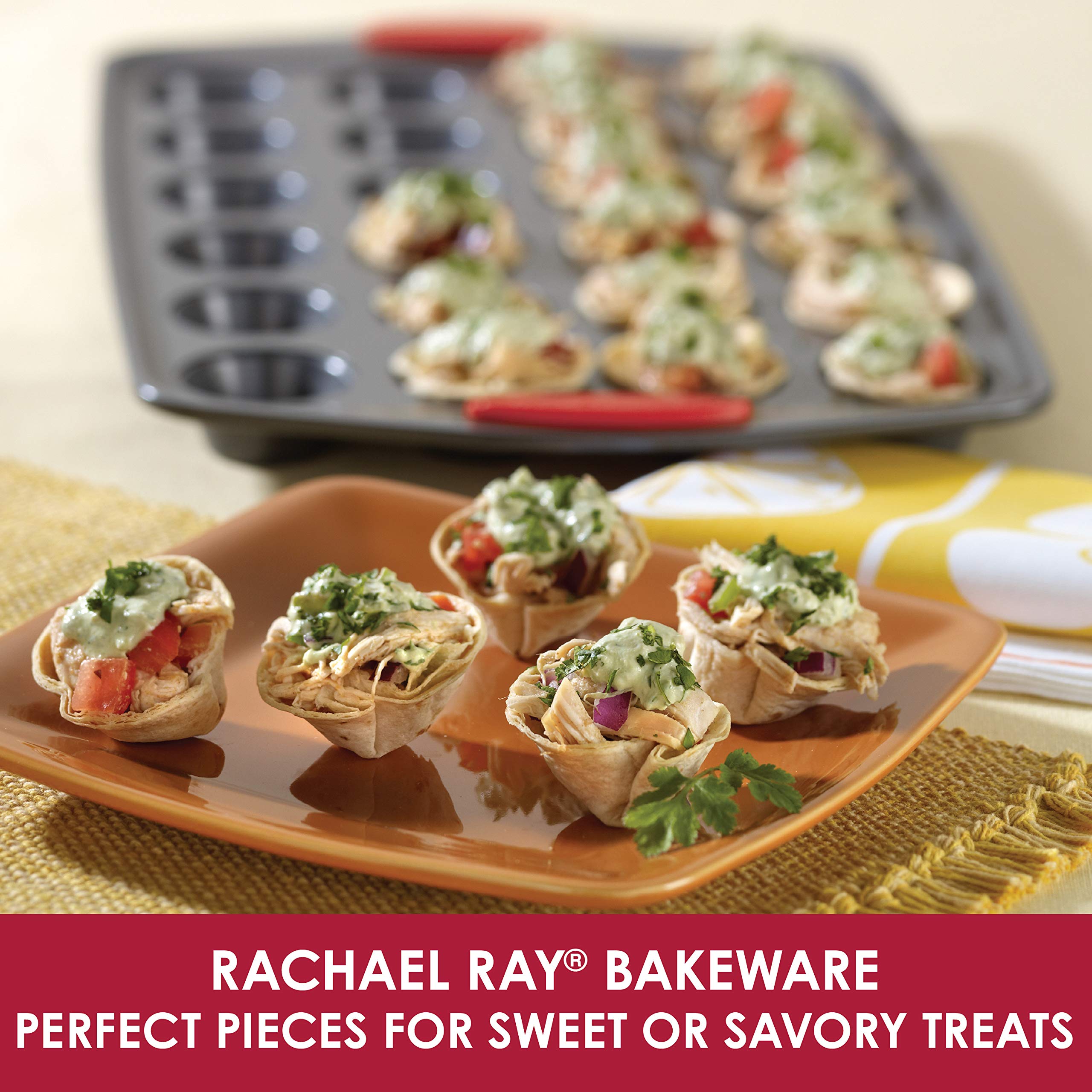 Rachael Ray 47960 - Molde para magdalenas (acero), acero, Gray With Red Grips, 24 Cup