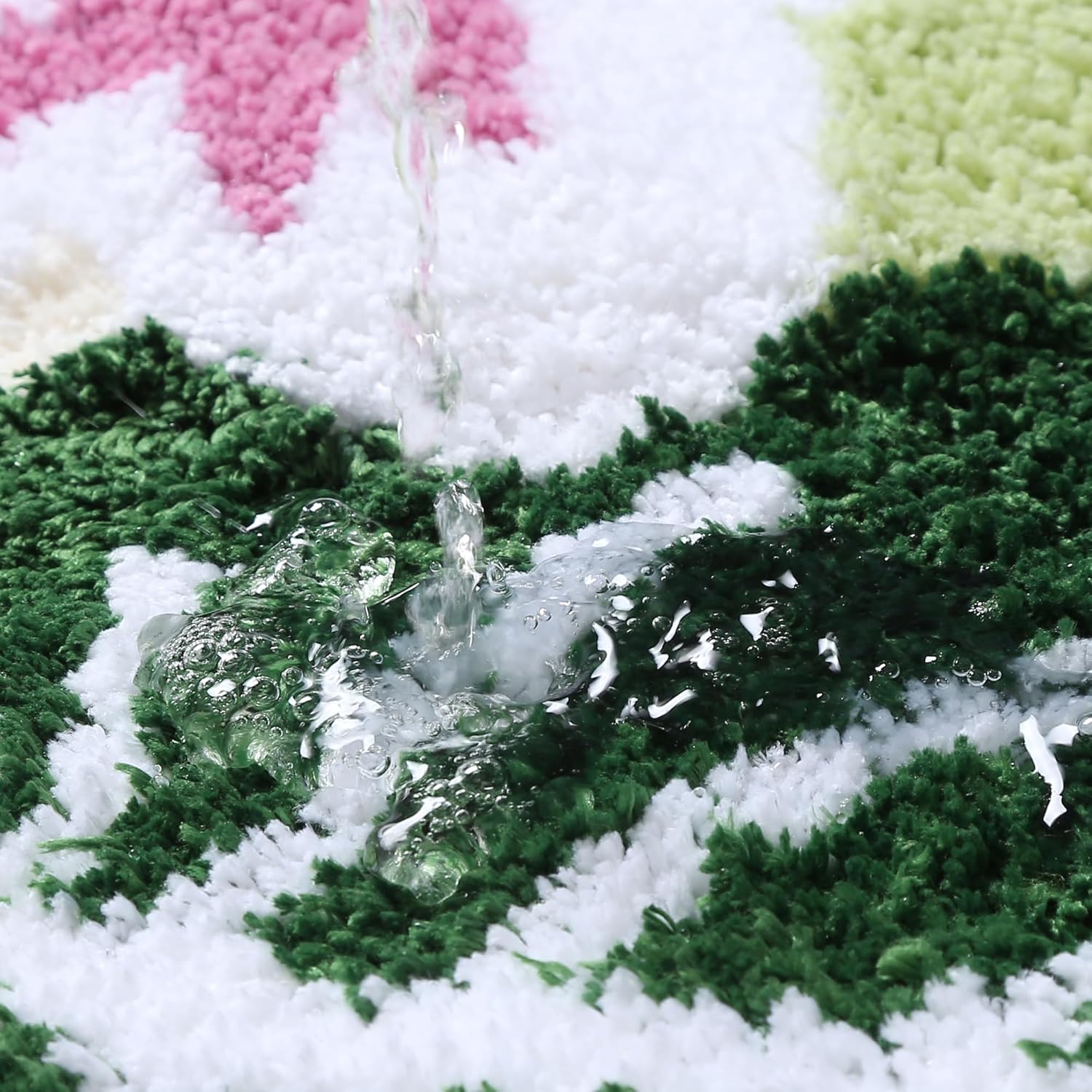 Bath Mats for Bathroom,Cute Green Leaves Non Slip Bathroom Rug, Soft Microfiber Absorbent Machine Washable Entrance Doormat Boho Carpet for Bathroom Floor Tub Shower 20 X 32 Inches