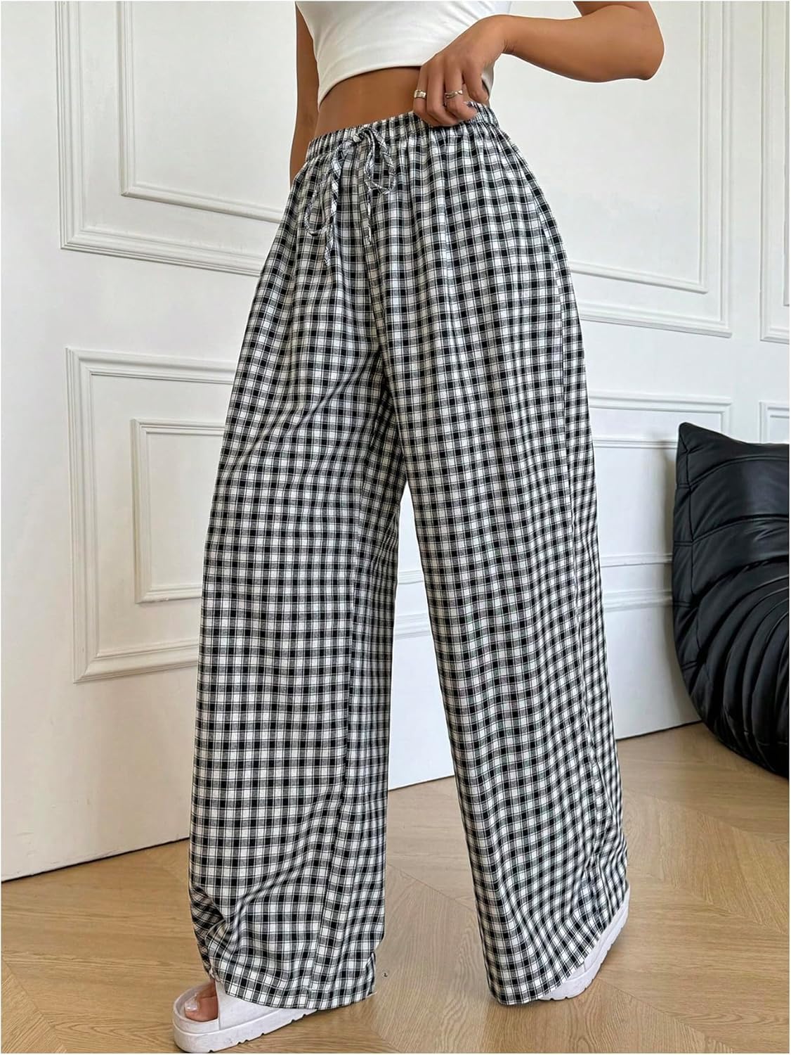 Verdusa Women's Gingham Plaid Wide Leg Pants Streetwear Casual High Rise Baggy Trousers - Image 4