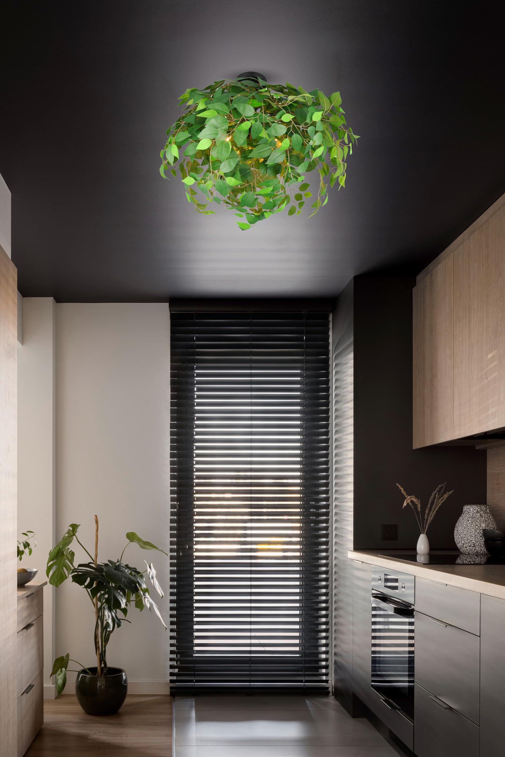 Deckenlampe Lea, Schirm aus Kunststoffblättern in Grün, Deckenmontage, exkl. 3 x E14 max. 28W, Höhe 73 cm, Ø 70 cm