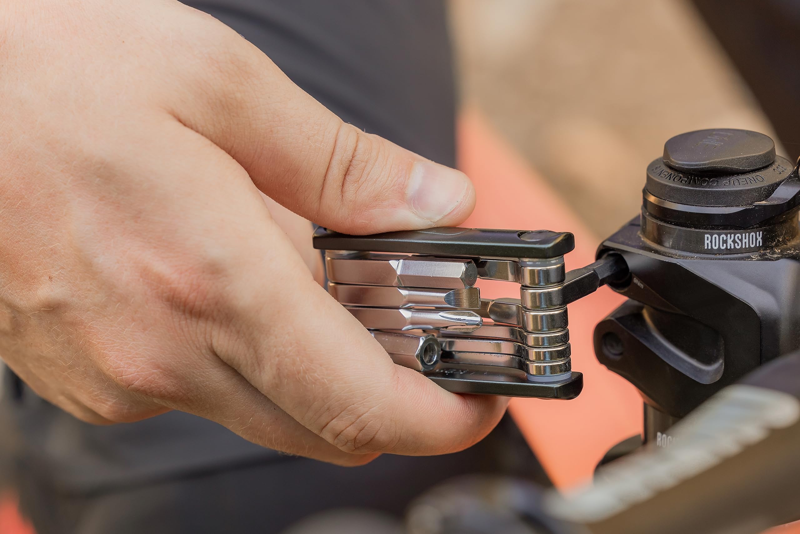 Crankbrothers F11 narzędzie wielofunkcyjne, czarne