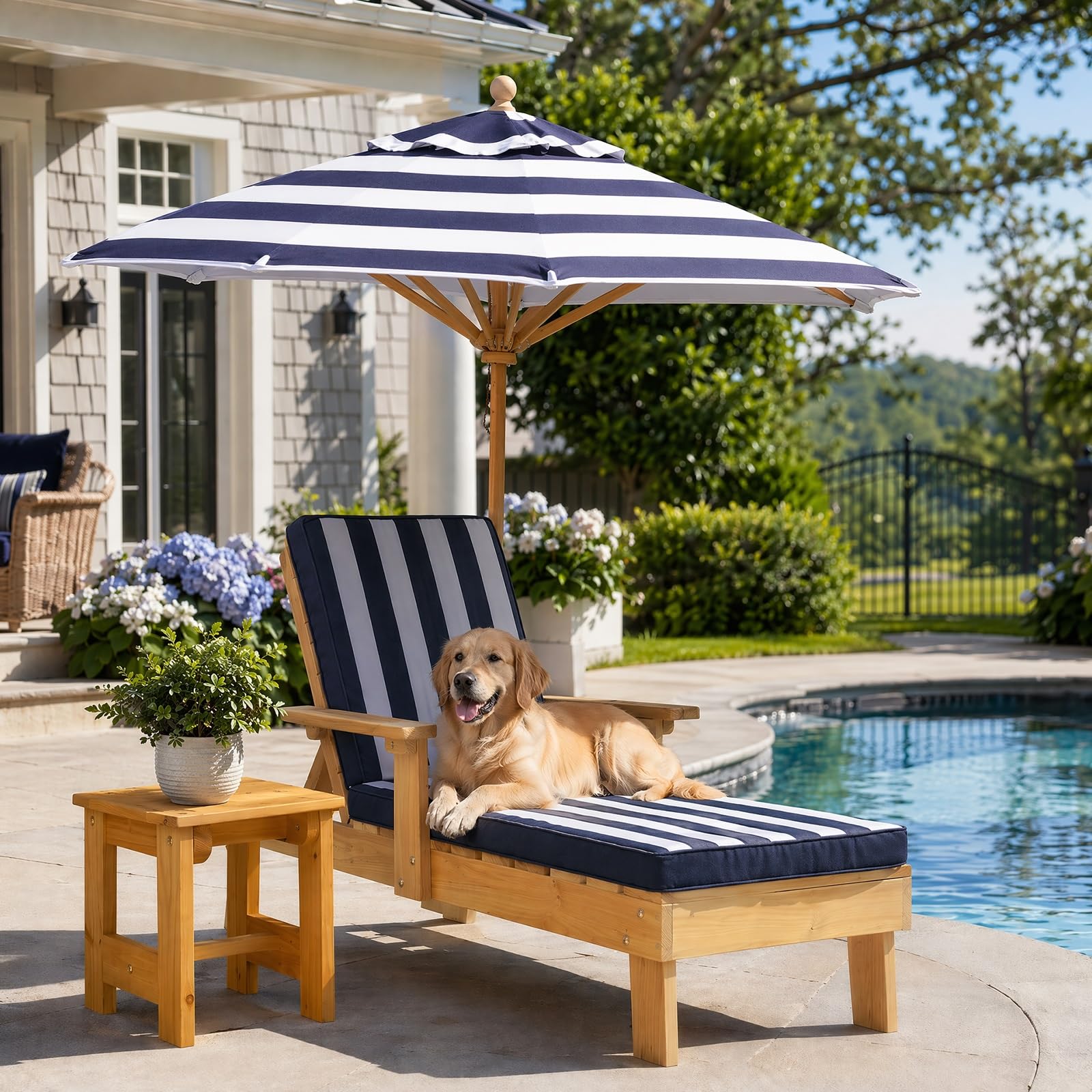 Fakednss Dog Sun Lounger with Canopy Umbrella & Coffee Table, Fir Wood Waterproof Dog Beach Lounger, Garden/Outdoor Chaise Chairs for Patio Garden Pool Beach Back，Maximum Load 40 Kg(Blue)