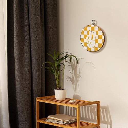Miniatura 6 de KSDUT Decoración de pared de habitación amarilla y blanca  Arte de pared preppy a cuadros amarillos con marco de lienzo para colgar, signo de paz,