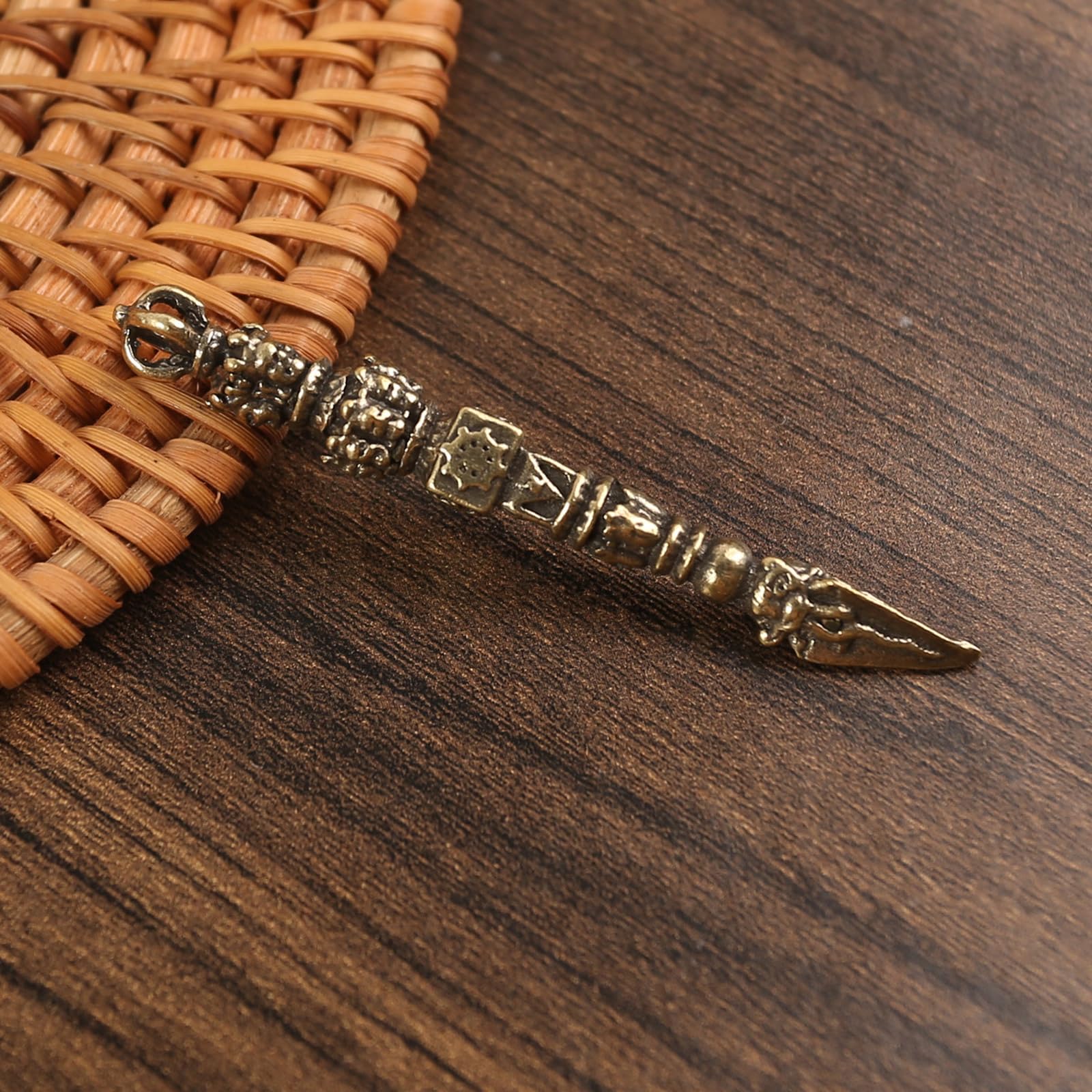 NBKLSWSUI Vajra Pendant A Creative Fusion Of Traditional Modern Art, 1