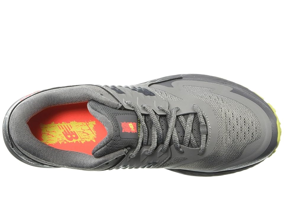 

New Balance Summit QOM (Castlerock/Hi-Lite) Women's Running Shoes, Gray
