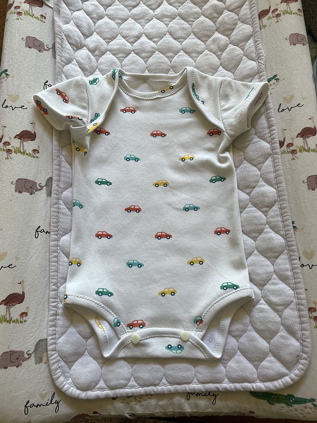 22/mo Finance SINGER MX60 Sewing Machine With Accessory Kit & Foot