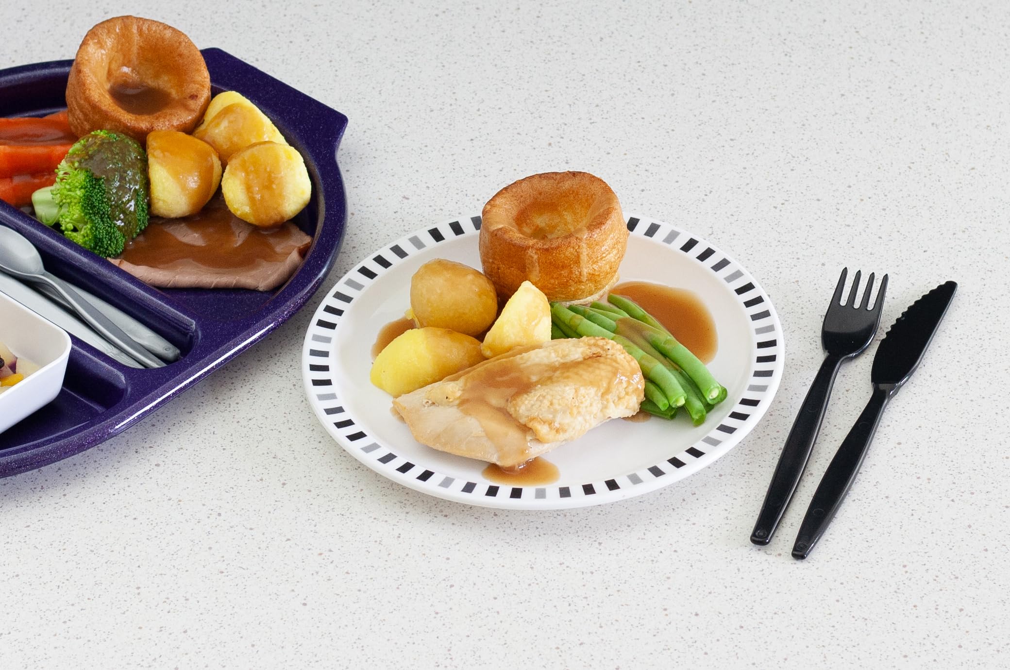 Harfield 23cm Polycarbonate Plastic Rimmed Patterned Plate Pebbles (Pack of 4) - Image 3