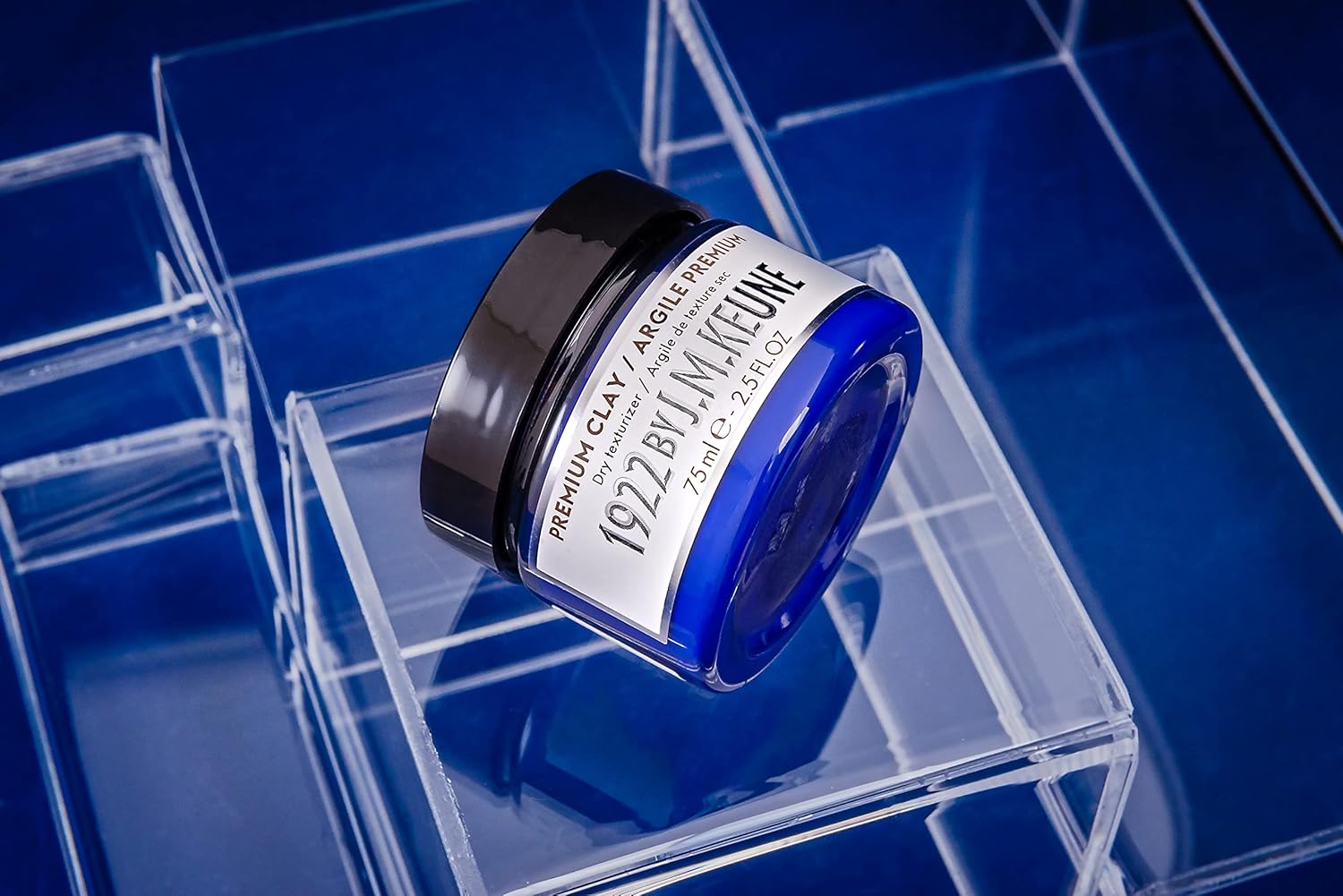 1922 Premium Clay, Keune em promoção! Veja a oferta e mais achadinhos de Cabelos masculinos 7 Hoje é o melhor dia para comprar 1922 Premium Clay, Keune com aquele preço maroto! Promoção! Aproveite a oferta! 7