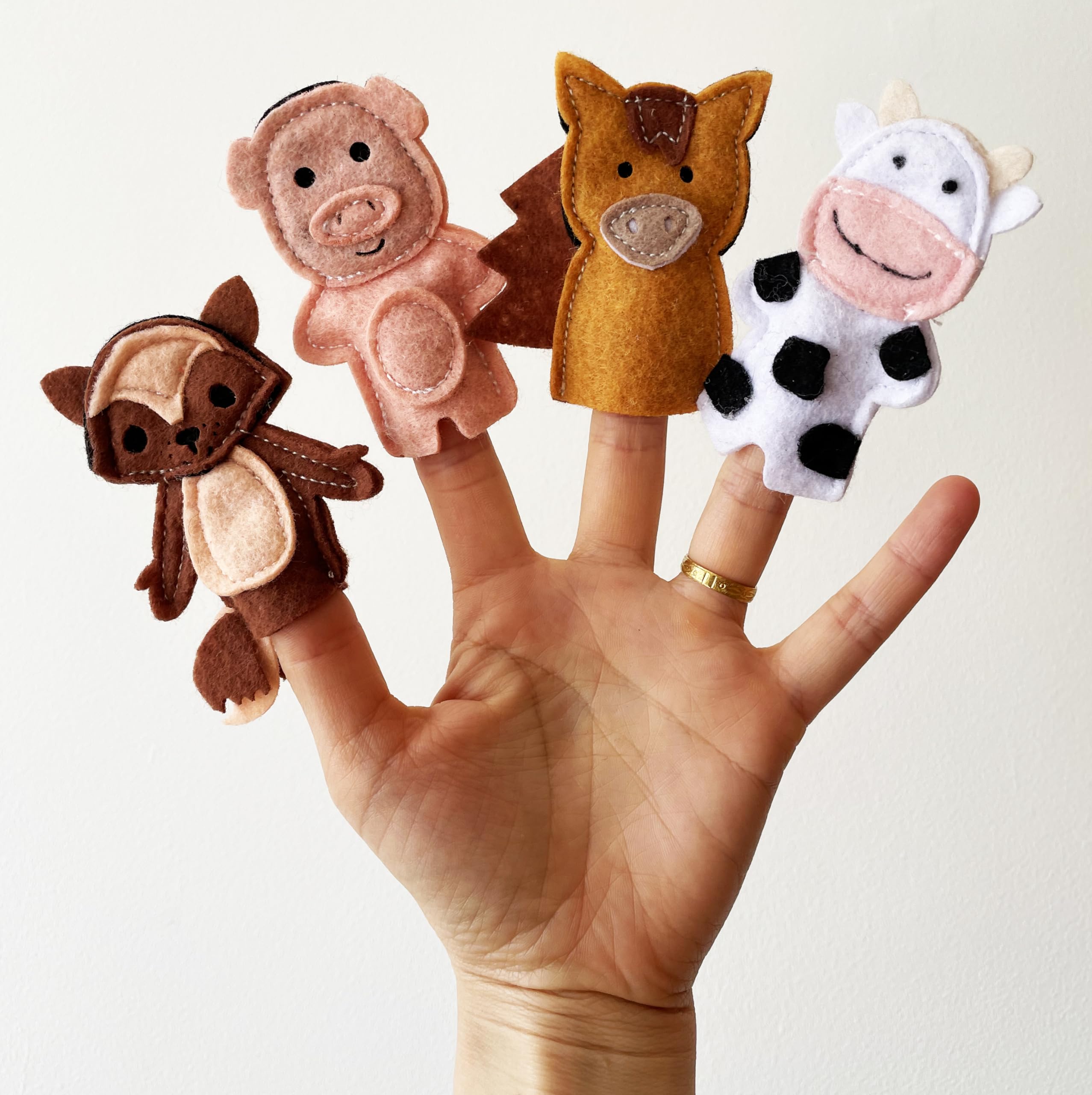 Gingerbread Puppet Set for Storytelling Handmade Finger Puppets with Soft Felt for Children, Brown - Image 3
