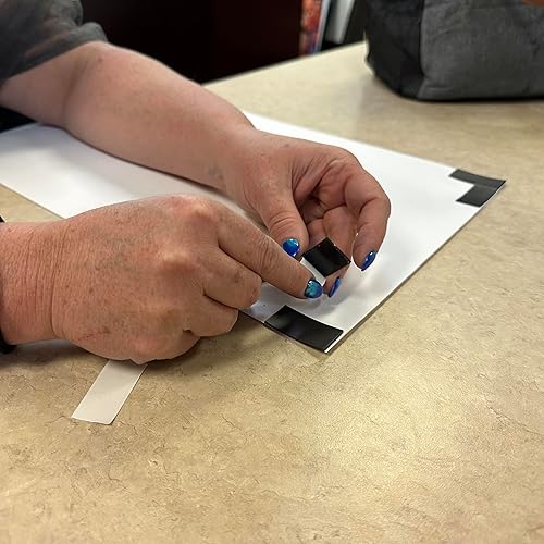 Miniatura 54 de Cinta adhesiva magnética flexible – 1/16" de espesor x 1/2" de ancho x 100 pies (1 rollo)