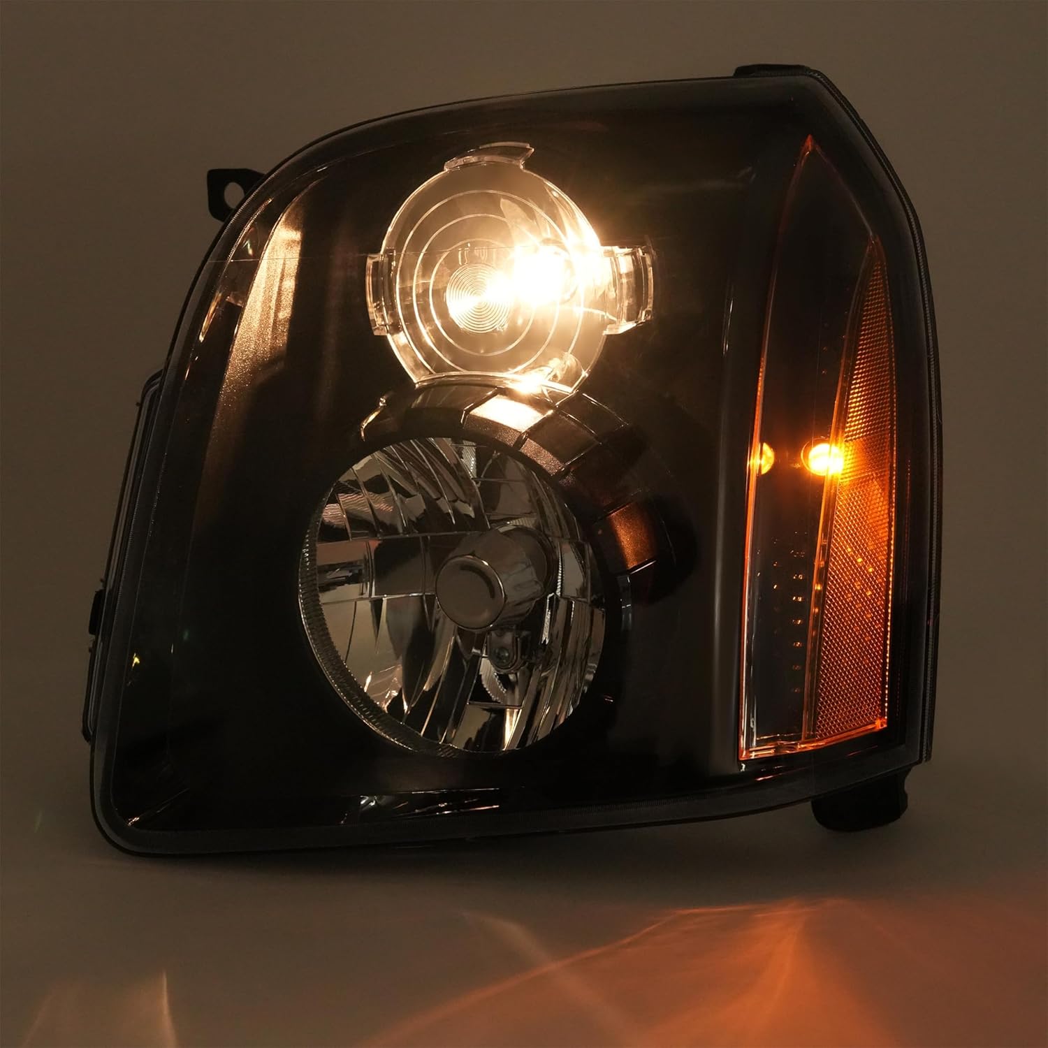 HECASA Pair Headlights Compatible with 2007-2014 GMC Yukon XL 1500 Denali Replacement for GM2503318 GM2502318 20969897 20969896 Halogen Headlamp w/Bulbs Clear Lens + Black Housing