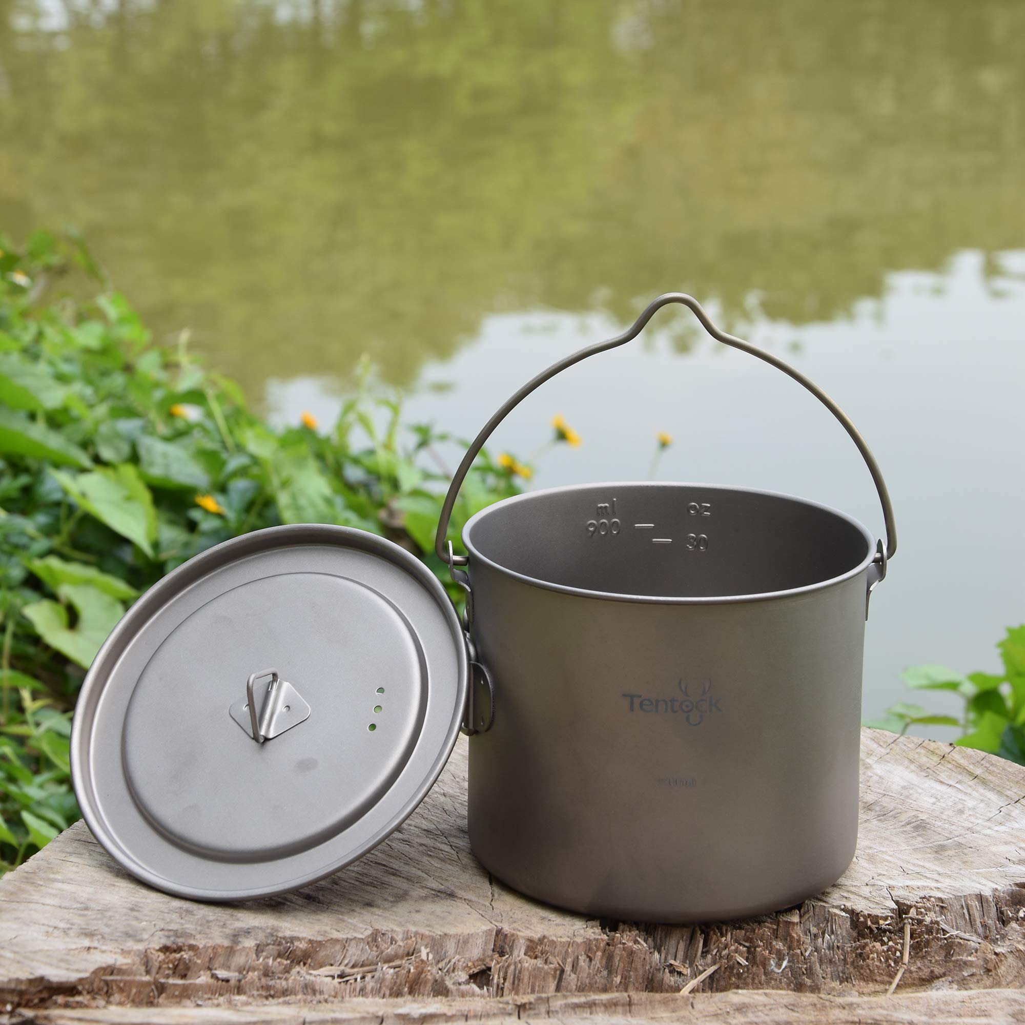 Tentock Pentola Pensile in Titanio con Coperchio e Manico Pieghevole Pentola da Cucina Portatile Ultraleggera da Esterno per Barbecue Campeggio Escursionismo Picnic 1100 ml