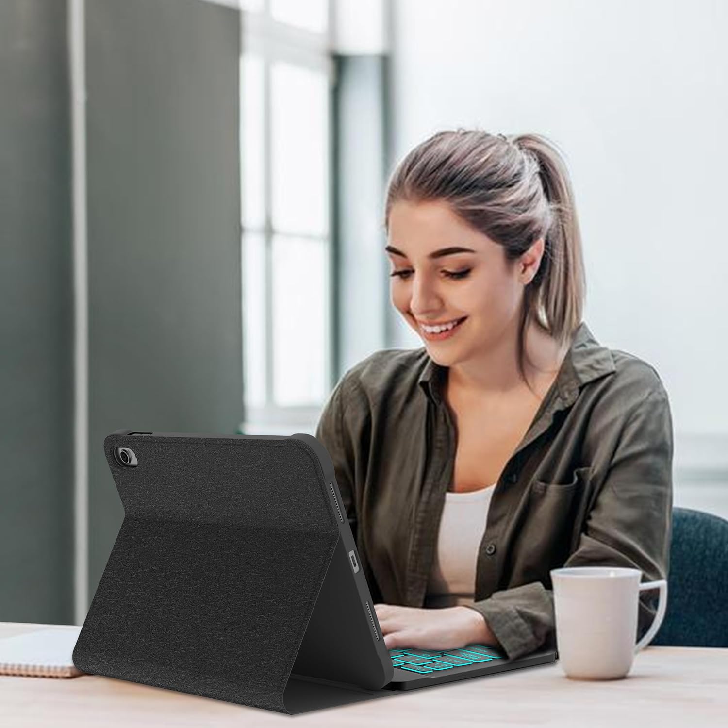 KVAGO for iPad(A16)11th 10th Generation Case with Keyboard, 7 Color Backlit Wireless Detachable Keyboard, Folio Keyboard Cover with Pencil Holder for iPad 11 inch 2025 10th Gen 10.9 Inch 2022 (Black)