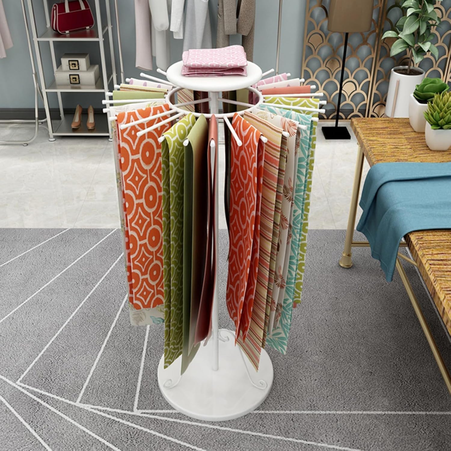 Regulowany stojak na szalik z 30/45 prętami obracający się okrągły uchwyt na szalik idealny do butików odzieżowych i domowych akcesoriów modowych.