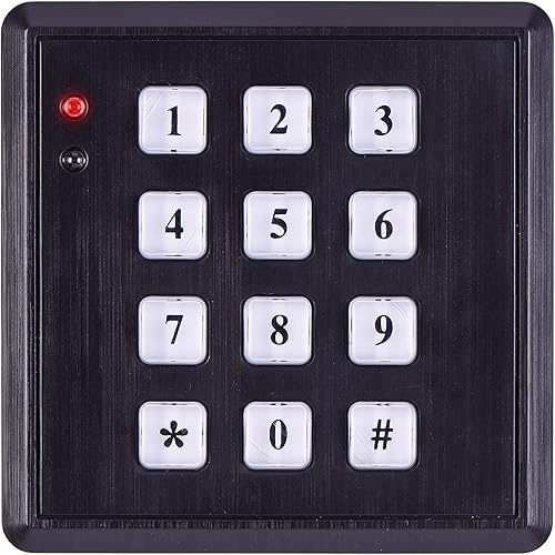 SABRE Teclado de seguridad falso con luz verde, sensor de poca luz, flash LED rojo, resistente a la intemperie, diseño realista, color negro