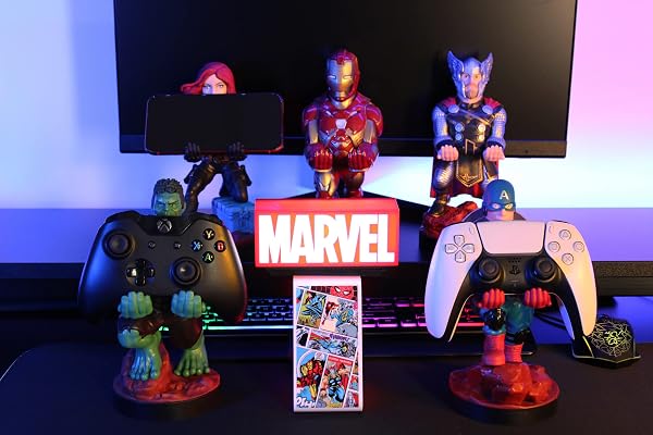 Cableguys Ikon Marvel Comics Supporto per Accessori Gaming e Smartphone - Supporto Multifunzione Illuminato, Compatibile con Xbox, PlayStation e la Maggior Parte dei Controller da Gioco - 3