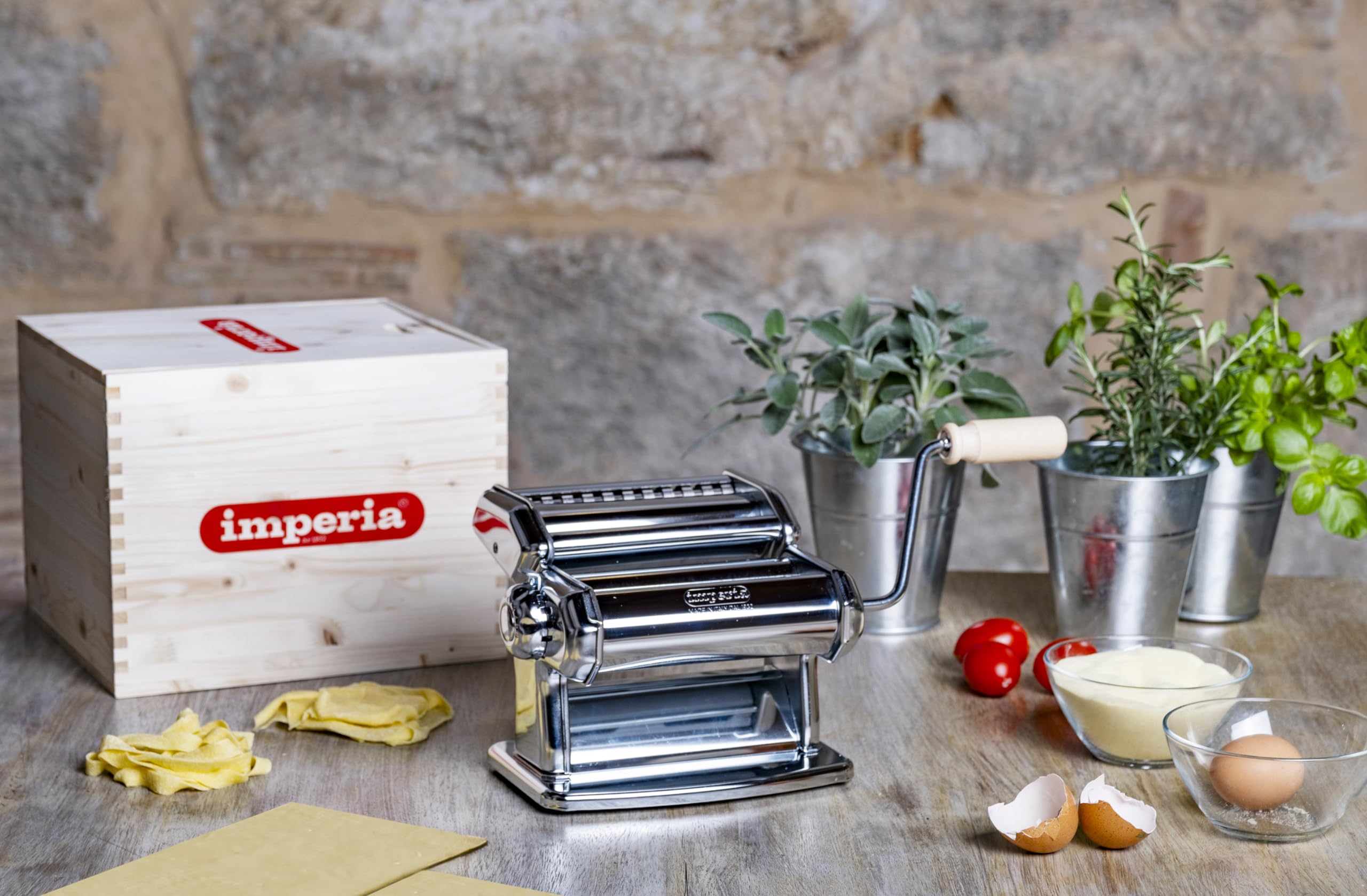 Imperia IPASTA Rugueuse Ligne Gourmet Machine à Pâtes rugueuse Fabriquè en Italie. Machine à pâtes fraîches en acier inox. Laminoir créant une feuille rugueuse Lasagne Tagliolini Fettuccine. (Argent)