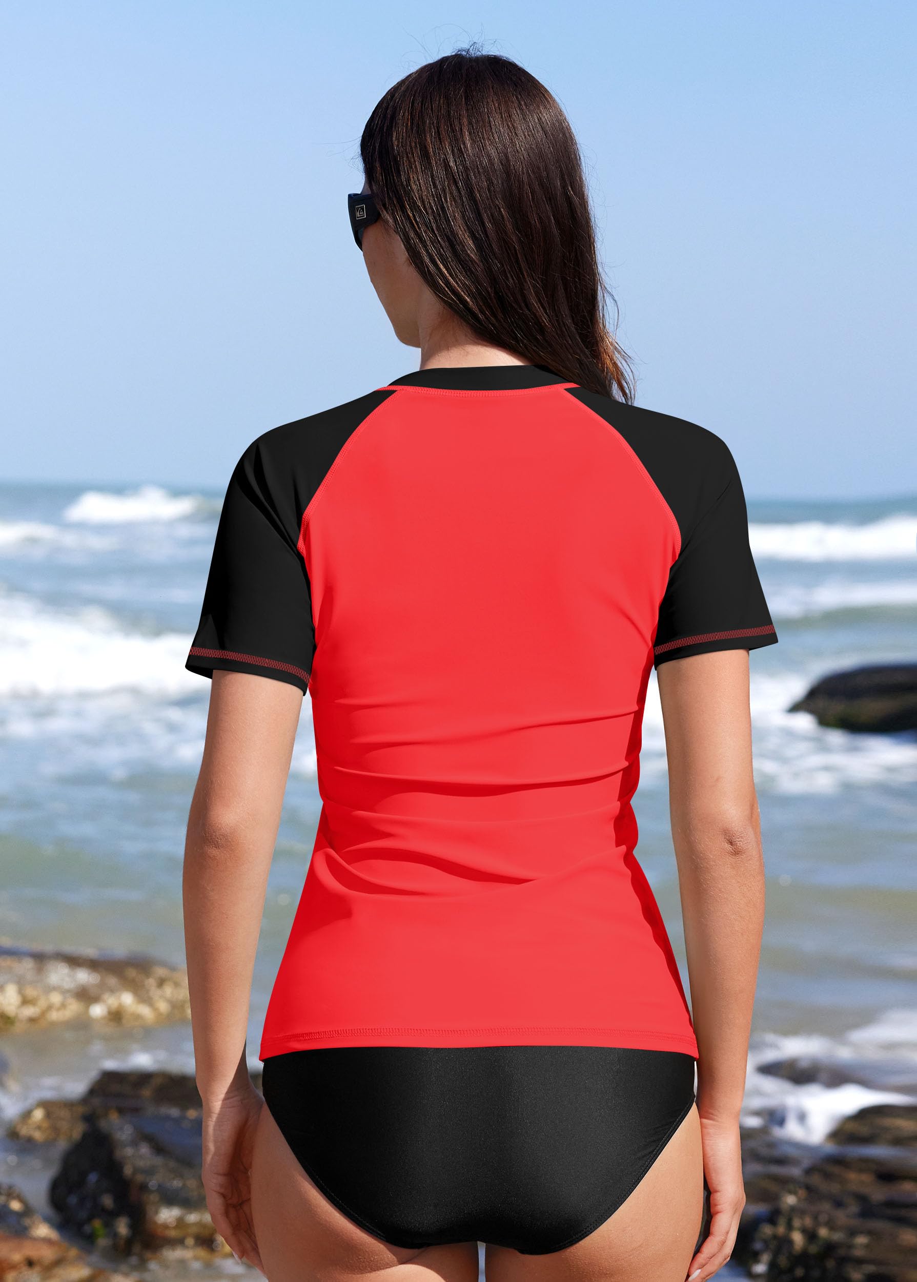 BesserBay - Camiseta de surf de manga corta con cremallera 1/4 y protección UV para mujer, tallas S-XXL, rojo y negro, L