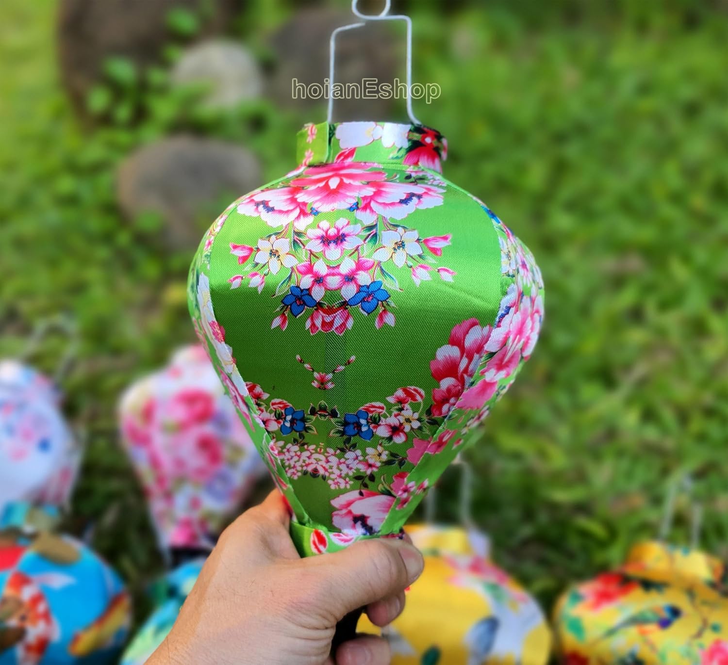 Generic 8pcs 22cm Multicolor Vietnamese Hoi An Silk Lanterns with Floral Fabric for Garden, Wedding, Patio Decor