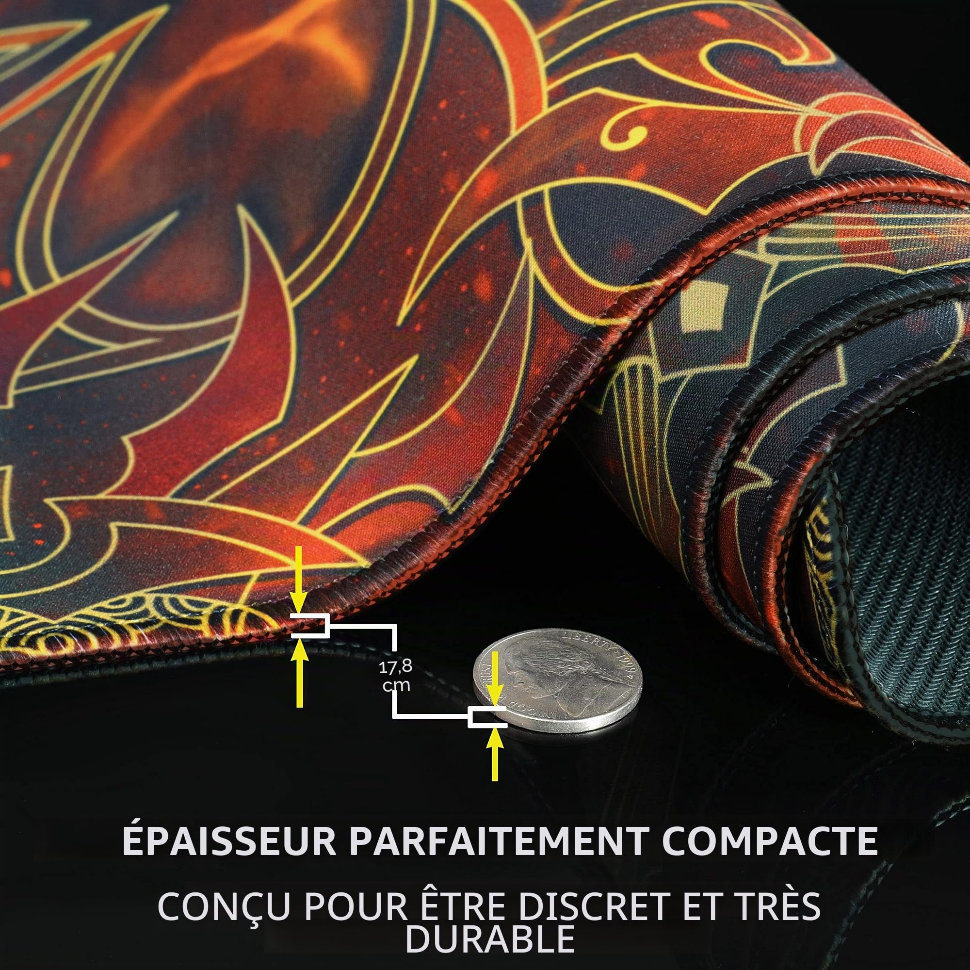 ENHANCE TCG Playmat - Tapis De Jeu De Table avec Bords Cousus, Surface Lisse Et Pochette De Voyage À Cordon - Compatible avec MTG, Yugioh, Pokemon, Lord of The Rings Et Autres TCG Et LCG - Flammes