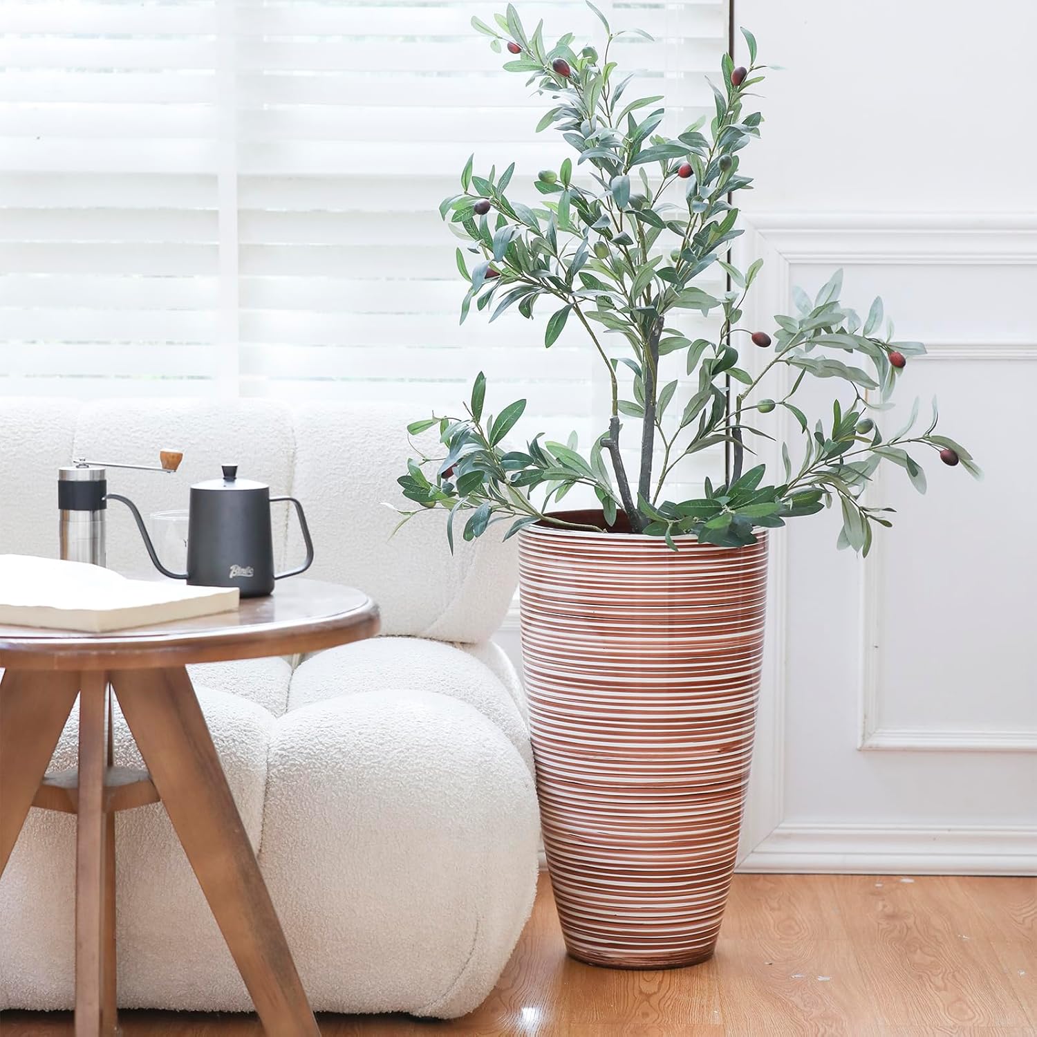 21"Tall Planters For Outdoor Plants-Coffee&Milk Finish Pop,Decorative Flower Pots Front Porch Vase Lightweight Durable Tall Planter With Movable Insert Shelf/ Drainage Hole Gift Idea For Plant Lovers