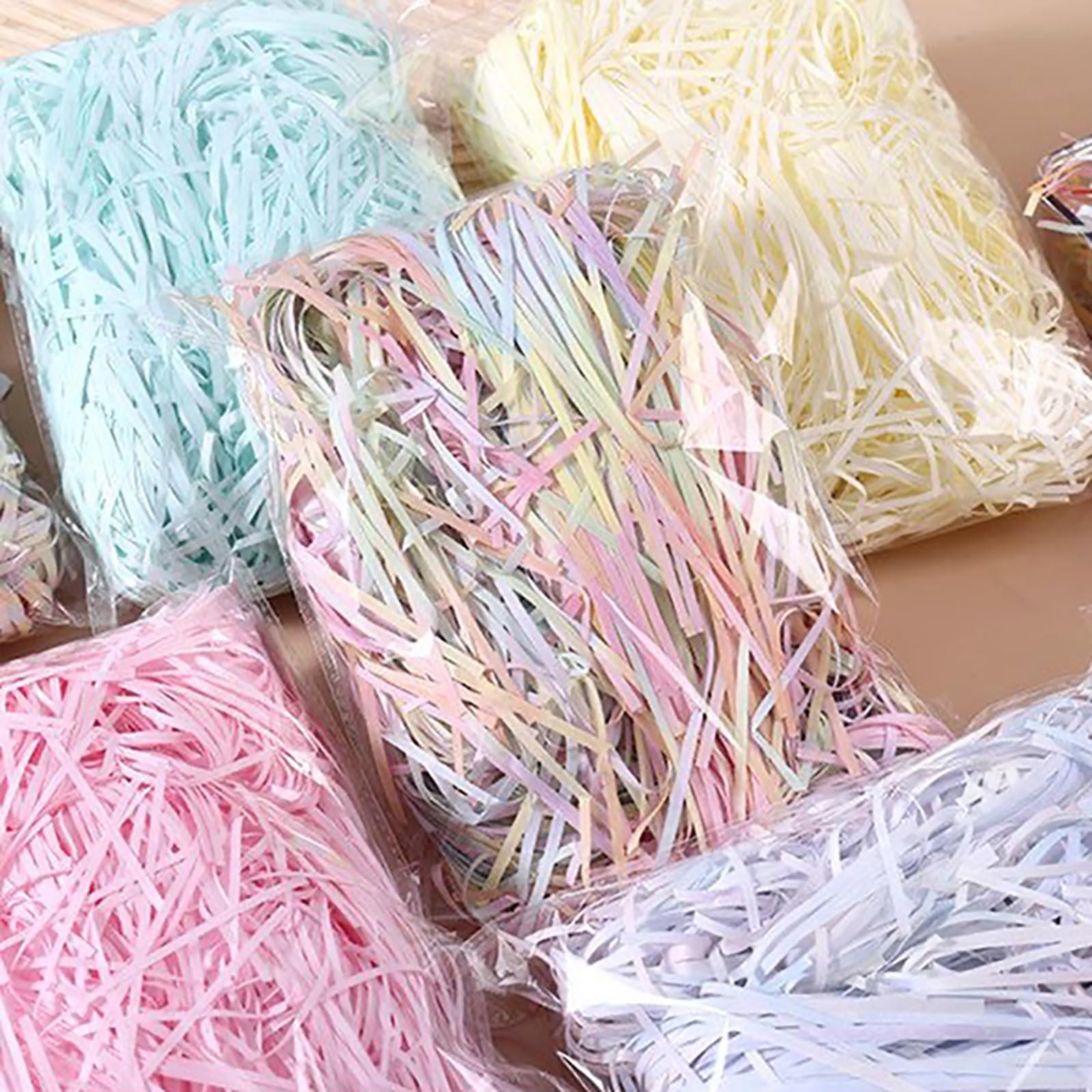 Wypełniacz do opakowań z rozdrobnionej bibuły kartonowej | Multicolor 1 kg: pakowanie prezentów, wypełnianie koszyków, pakowanie(I)