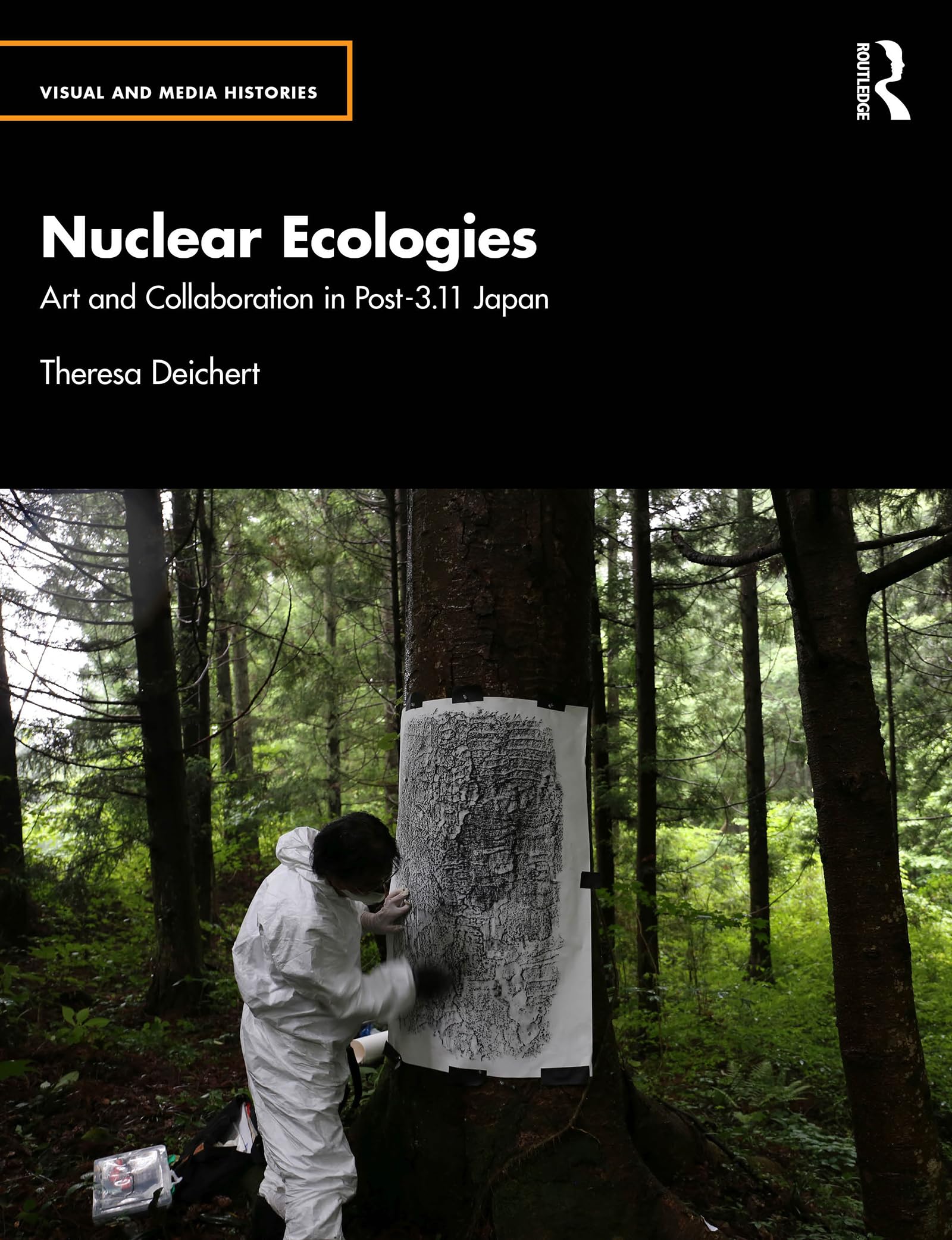 Nuclear Ecologies Art and Collaboration livre histoire des médias Japon 3.11