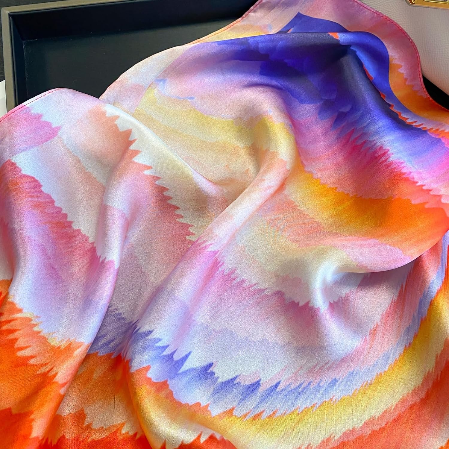 PoeticEHome 100% Mulberry Silk Neck Scarf 21"x21" Small Square Scarfs for Women Gift Packed