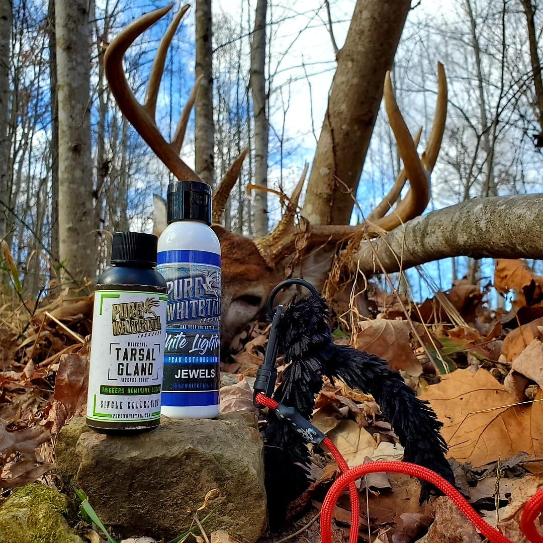 Pure Whitetail | White Lightning Peak Estrous Urine | Doe in Rut Scent | Doe Pee Mock Scrape Scent | Estrous Doe Urine | Fresh Natural Deer Pee