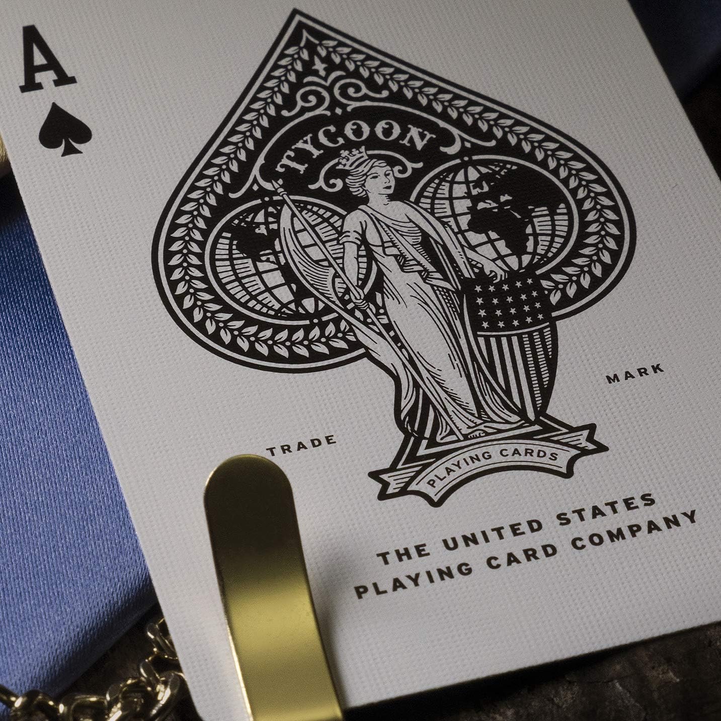 theory11 Tycoon Playing Cards (Red)
