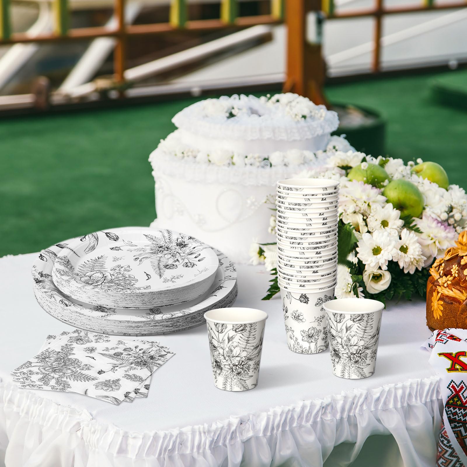 Dandat Set da tavola usa e getta, piatti di carta, tovaglioli, bicchieri, vintage, per feste, piatti di carta usa e getta, tovaglioli per matrimoni, addio al nubilato, feste (nero, floreale)