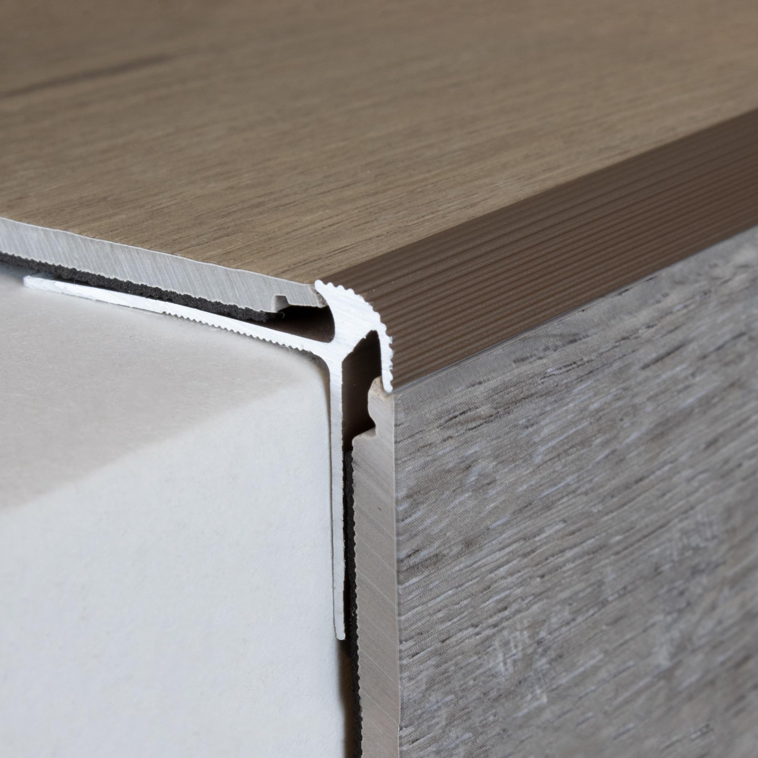 Profilo Scale Alluminio Argento 31x43x1000mm - Bordo Antiscivolo Per Gradini - Made In Germany