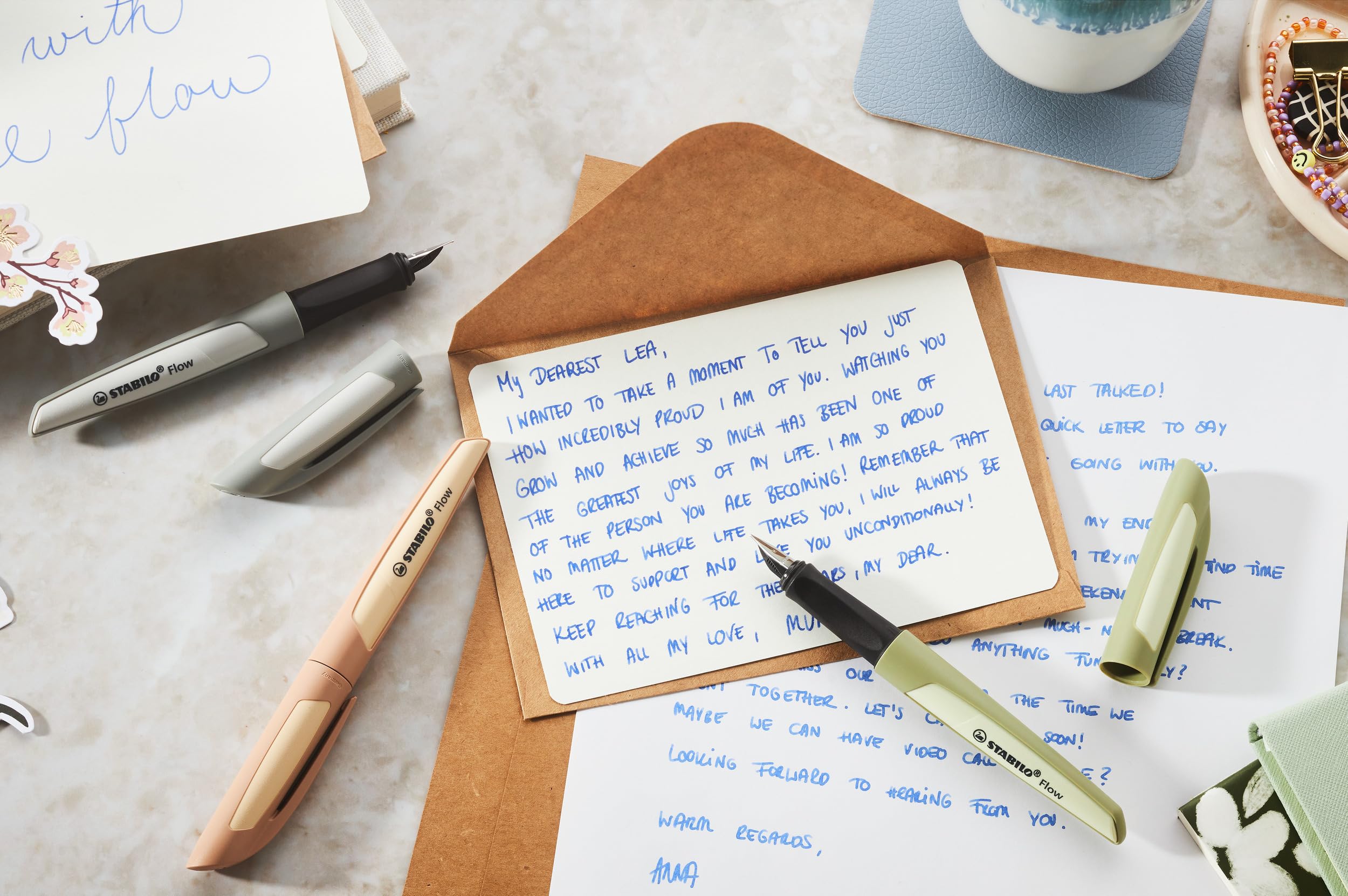 Eco Friendly STABILO Fountain Pen Flow - MONOCHROME - Medium Nib - Pack Of 1 - Grey Plumas Estilográficas