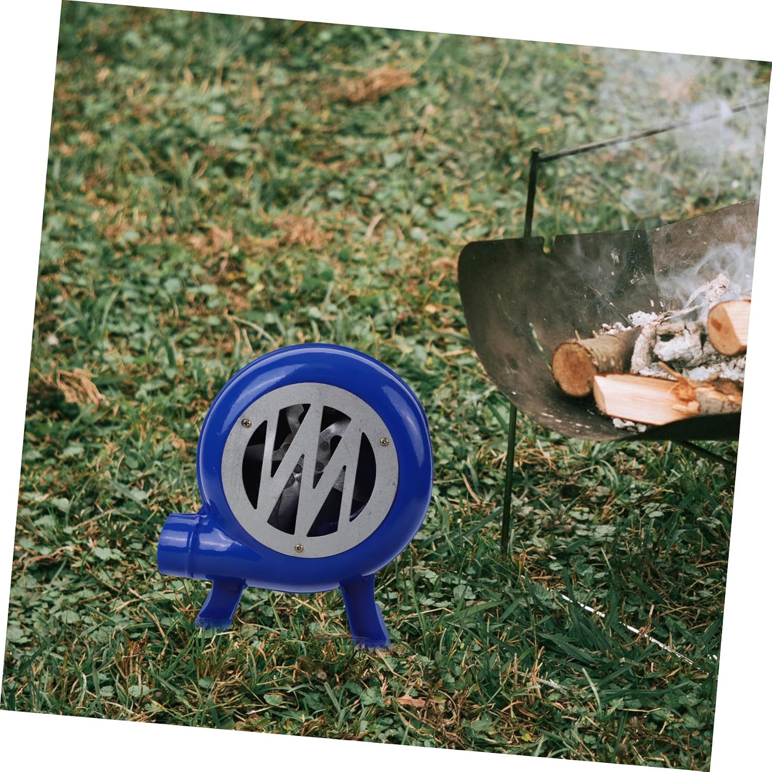 BESPORTBLE Portable Hand Crank Fire Blower for Outdoor Barbecue Grill, Professional Handheld Air Blower, Small Size Equivalent to 120w, Camping and Home Fireplace Accessory