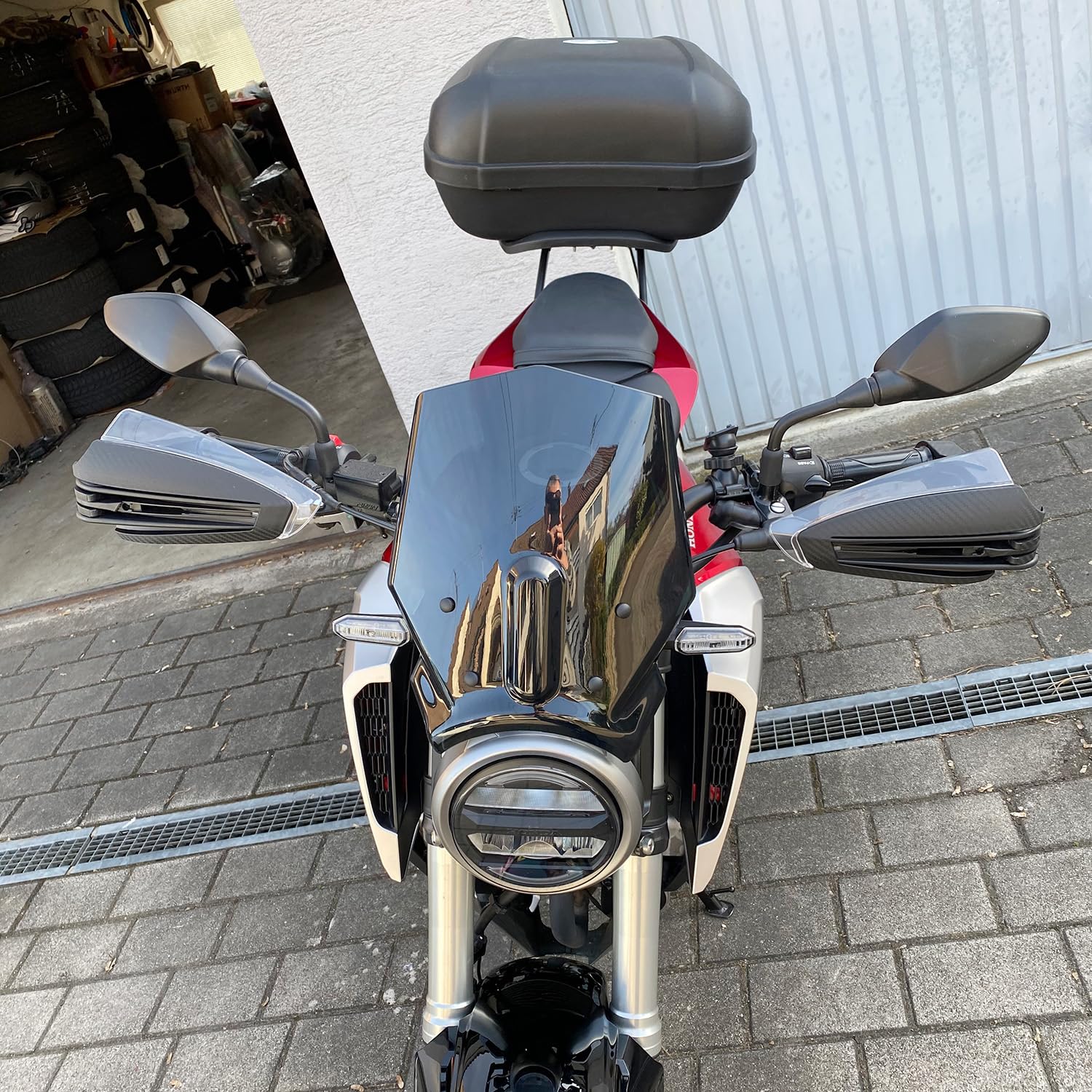 Amazon | Lorababerブラケットオートバイアクセサリーとフロントガラス