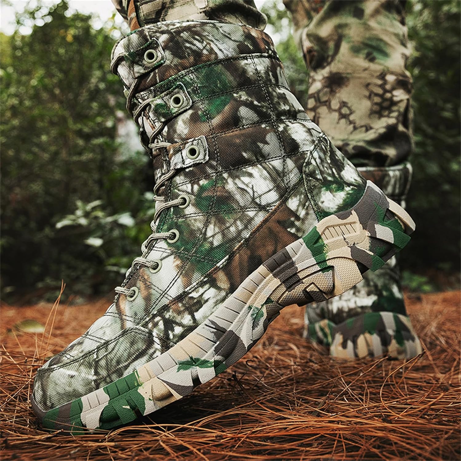 Men's High Top Military Tactical Boots Lightweight Non Slip Outdoor Hiking Boots Casual Breathable Work Hunting Desert Army Shoes