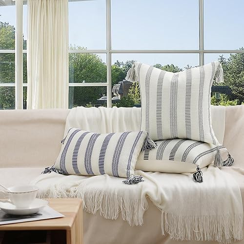 Miniatura 9 de Smile Bee Juego de 2 fundas de almohada bohemias para exteriores, decorativas, lumbares, a rayas, con borlas, para sofá y cama, 12 x 20 pulgadas,