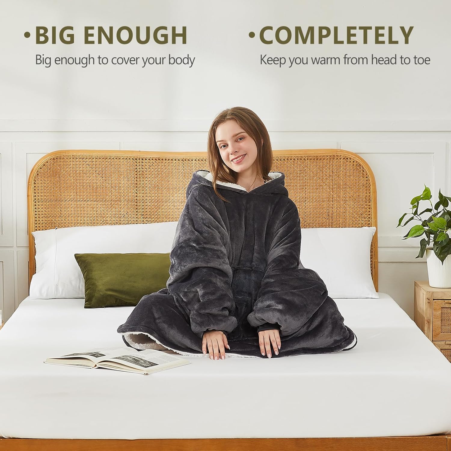 Oversized Hooded Blanket Sweatshirt with Pockets - Cozy Flannel Sherpa for Women & Men