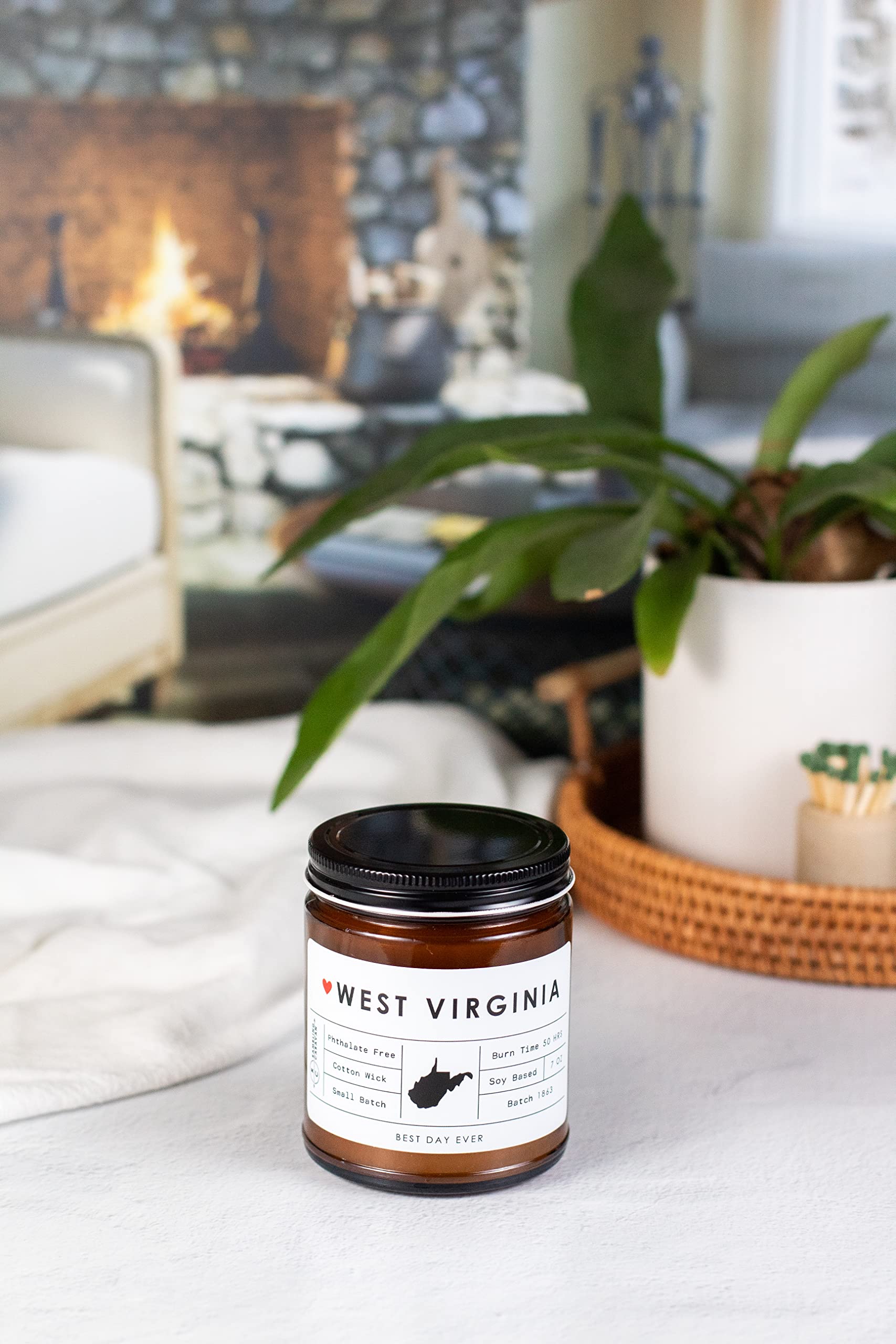 West Virginia State Candle - Rambling Caravan - Soy/Coconut Wax, Cotton Wick, Phthalate Free (7oz) - Amber and Driftwood