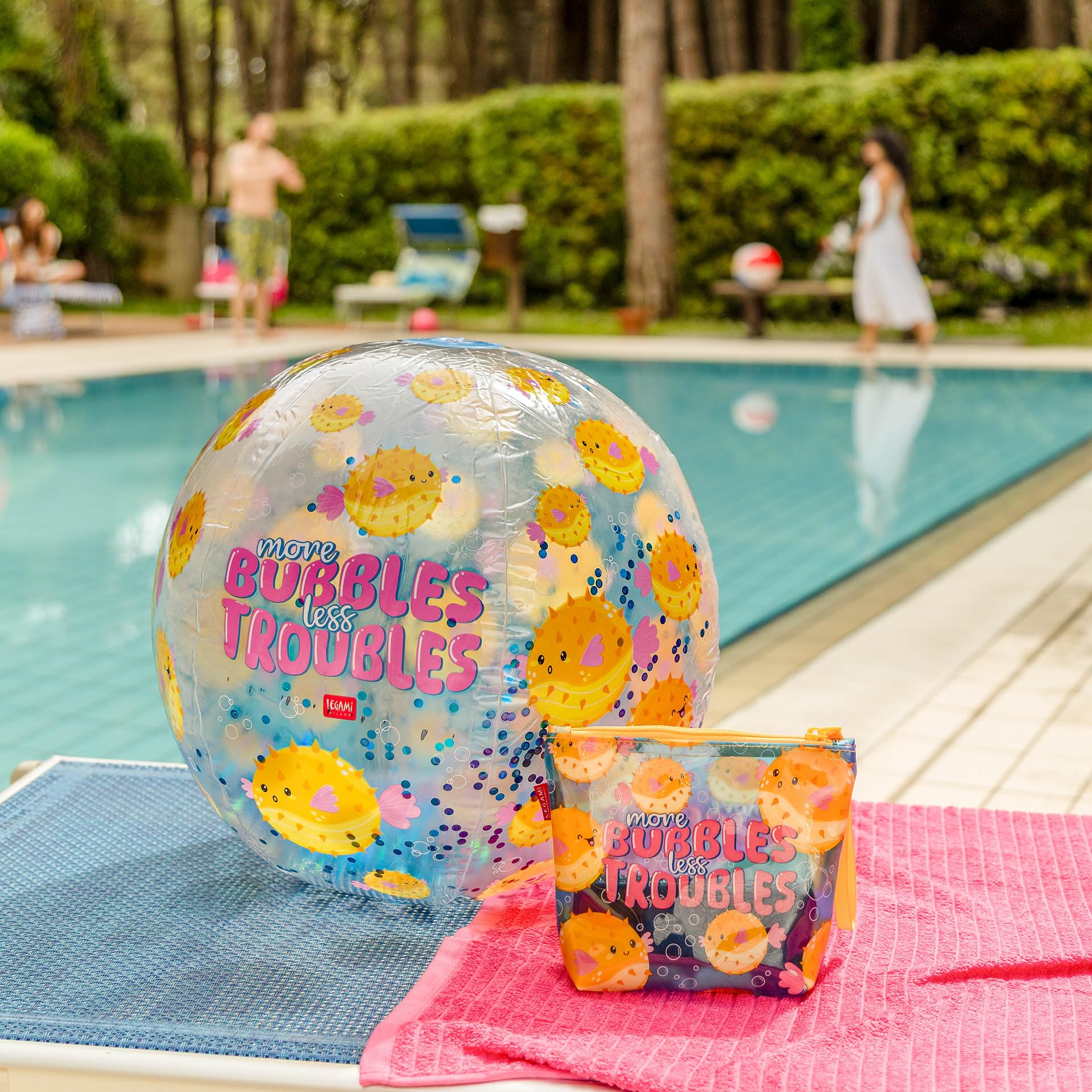 Legami - Nadmuchiwana piłka plażowa, nadmuchiwany balon z PVC, miękki dla dzieci, imprezy plażowe, nadmuchiwany do gry w piłkę nożną i siatkówkę, średnica 40 cm