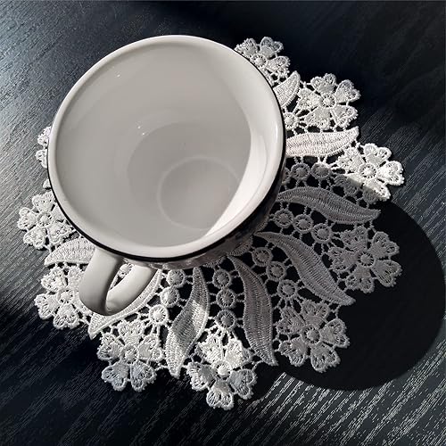 Miniatura 6 de TINWIN Manteles individuales redondos de encaje blanco Doily Lace Place Doilies bordado Lace Flower Mat Jarrón Copa-2 (8 pulgadas, 6 piezas)