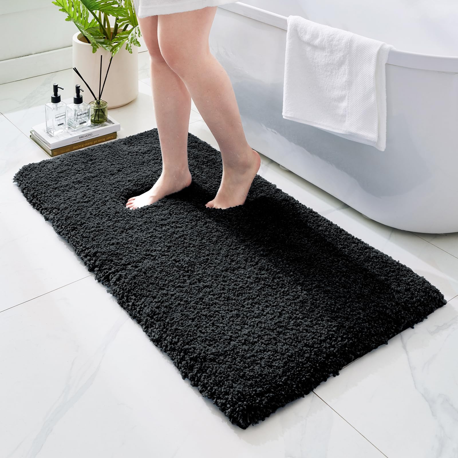 Badezimmerteppich, rutschfest, waschbar, 70 x 24 cm, ultradicke, weiche Mikrofaser, saugfähige Badematte, hochdichter Schaumstoff, Latex, rutschfeste Unterseite, Badteppich, flauschiger