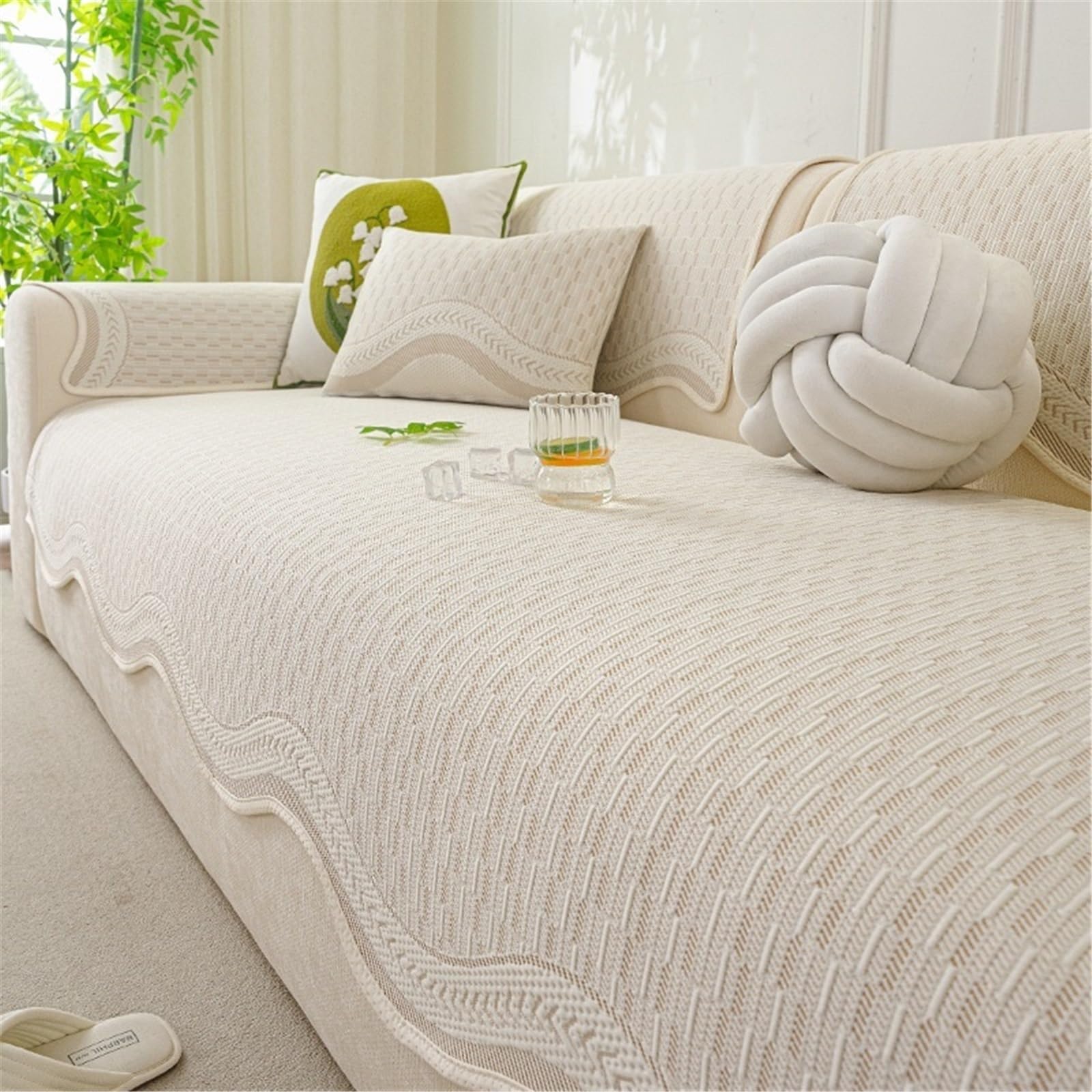 AWSQ23 Ice Silk Non-Slip Sofa Cover(Khaki,90 * 70cm)
